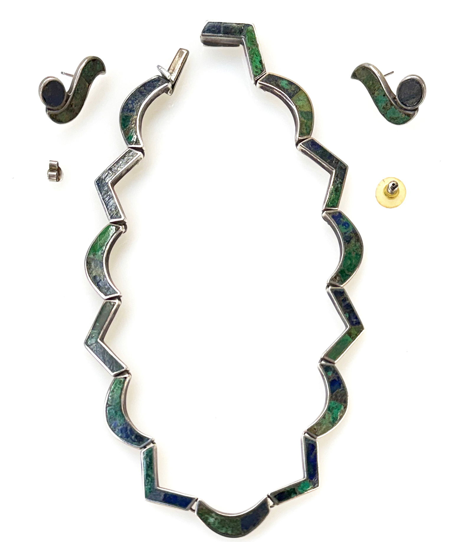 Los Castillo Mosaico Azteca Turquoise Azurite Set.: The lot contains a sterling silver necklace and earring set by Los Castillo, Taxco, Mexico. Both pieces are also stamped Mosaico Azteca. The necklace measures 14 1/2" long and 1/2" wide. The earrings