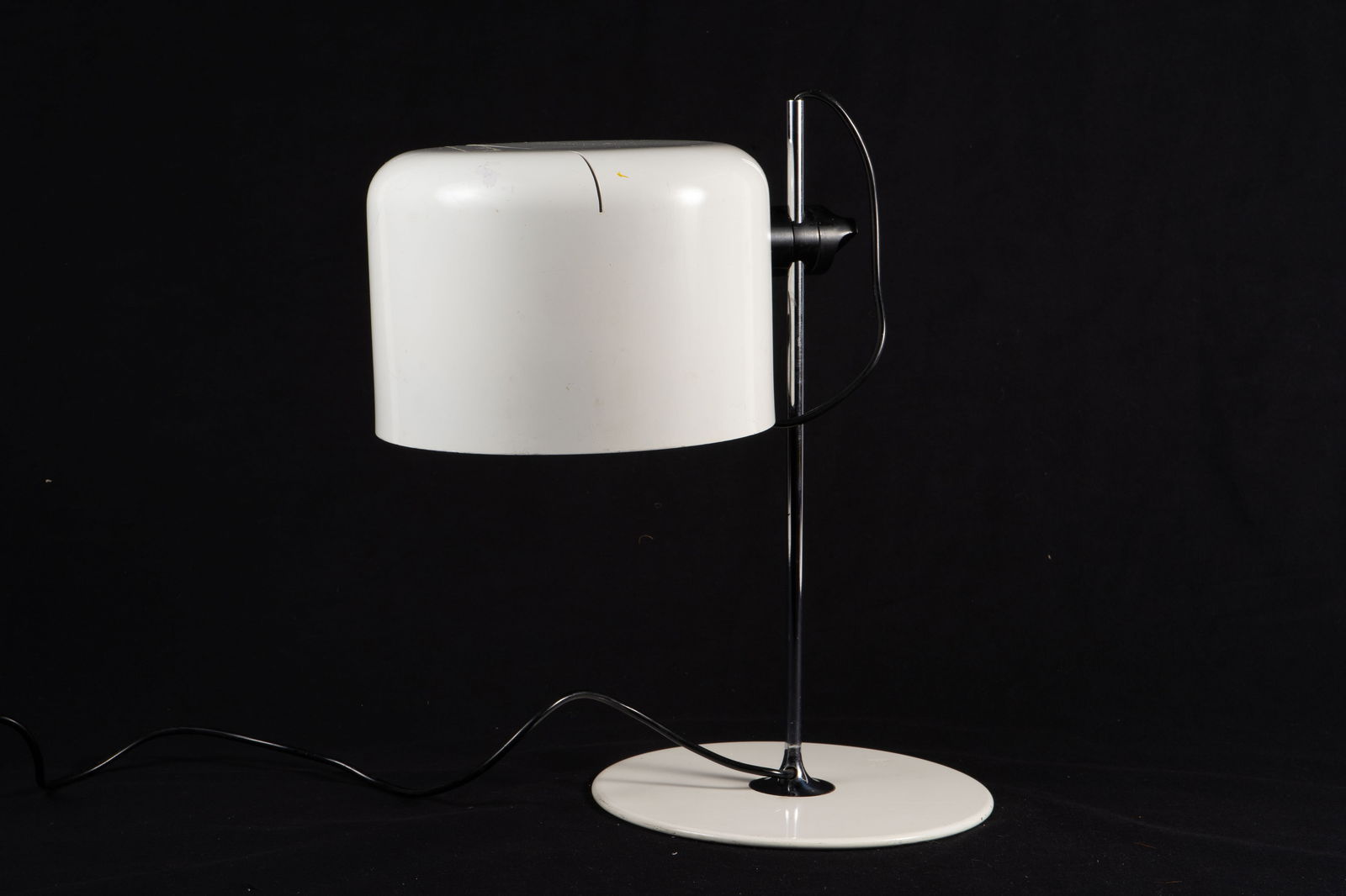 Ostuni O-Luce White Table Lamp, Made in Italy. (1 of 8)