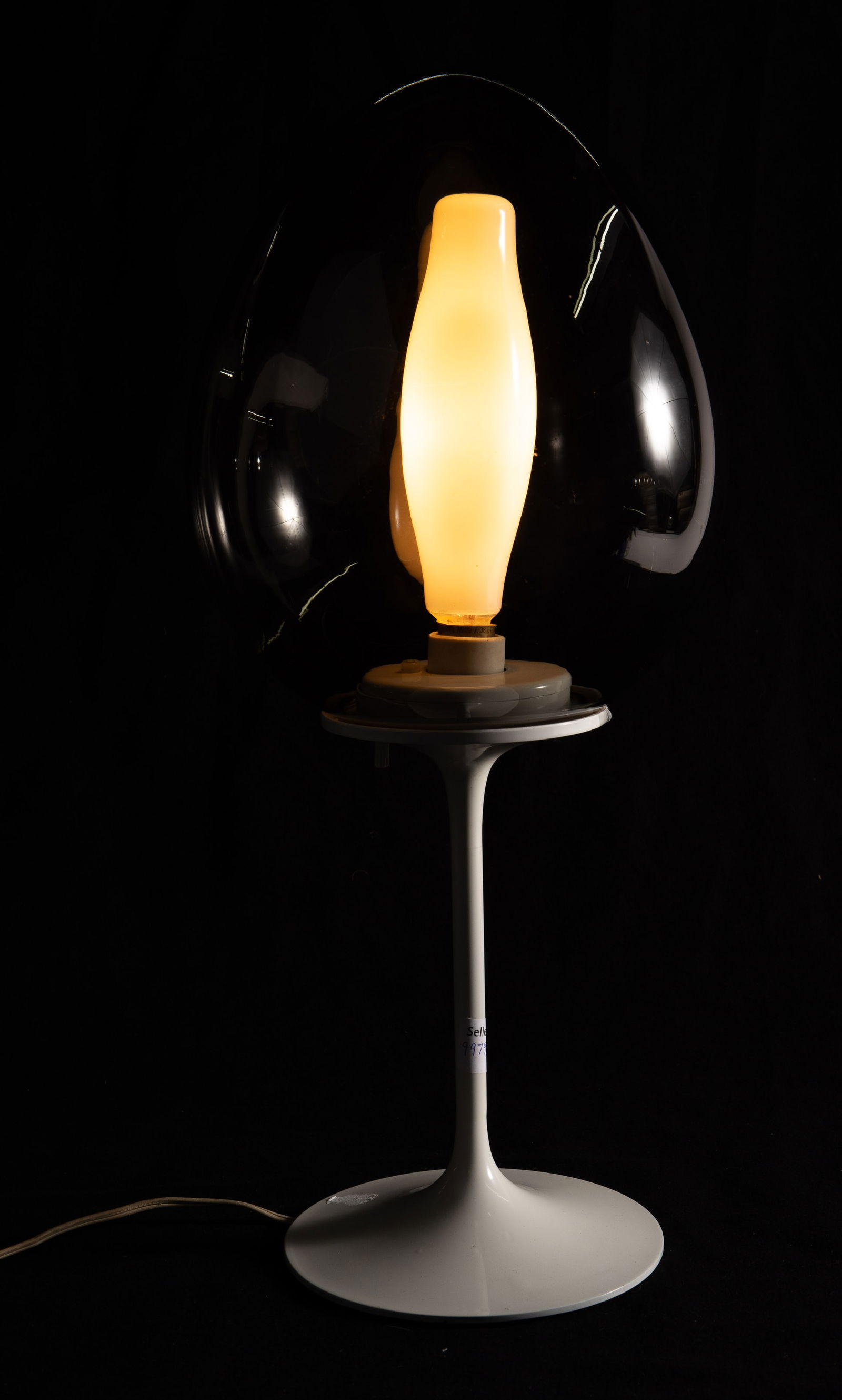 Stemlite by Designline Egg Shaped Lamp. (1 of 7)