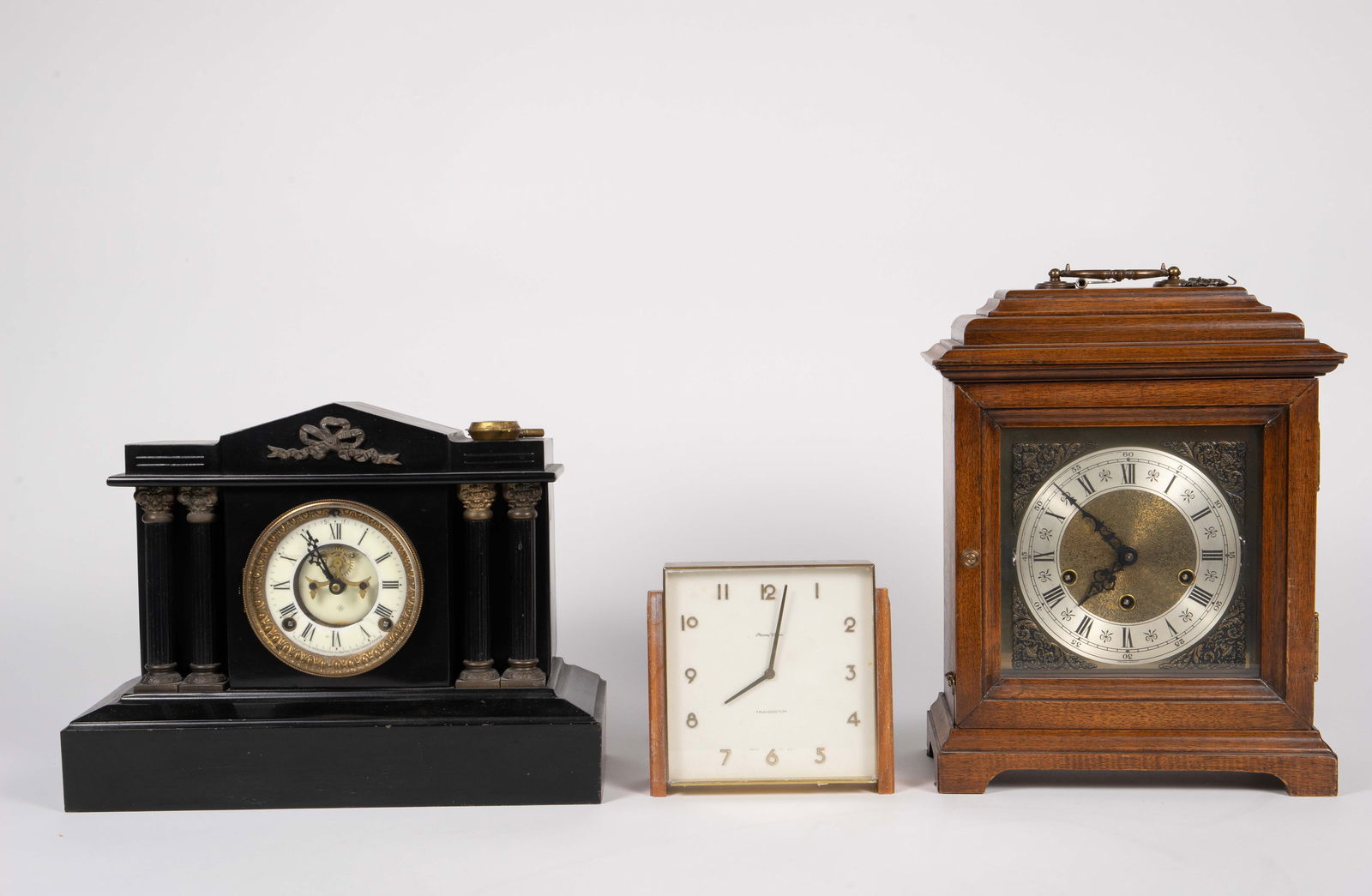 Lot of 3 Vintage Clocks - Ansonia, Urgos, Walker. (1 of 10)