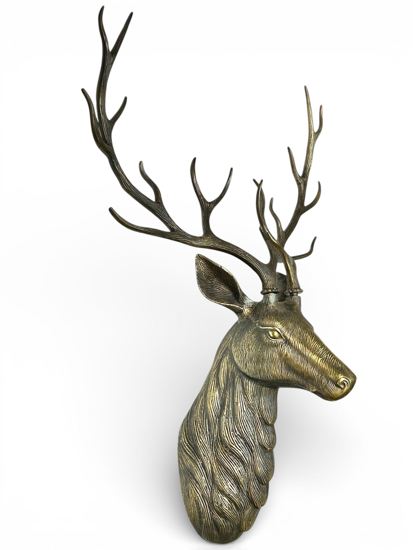 Bronzed Metal 18 Point Deer Bust Wall Mount. (1 of 14)