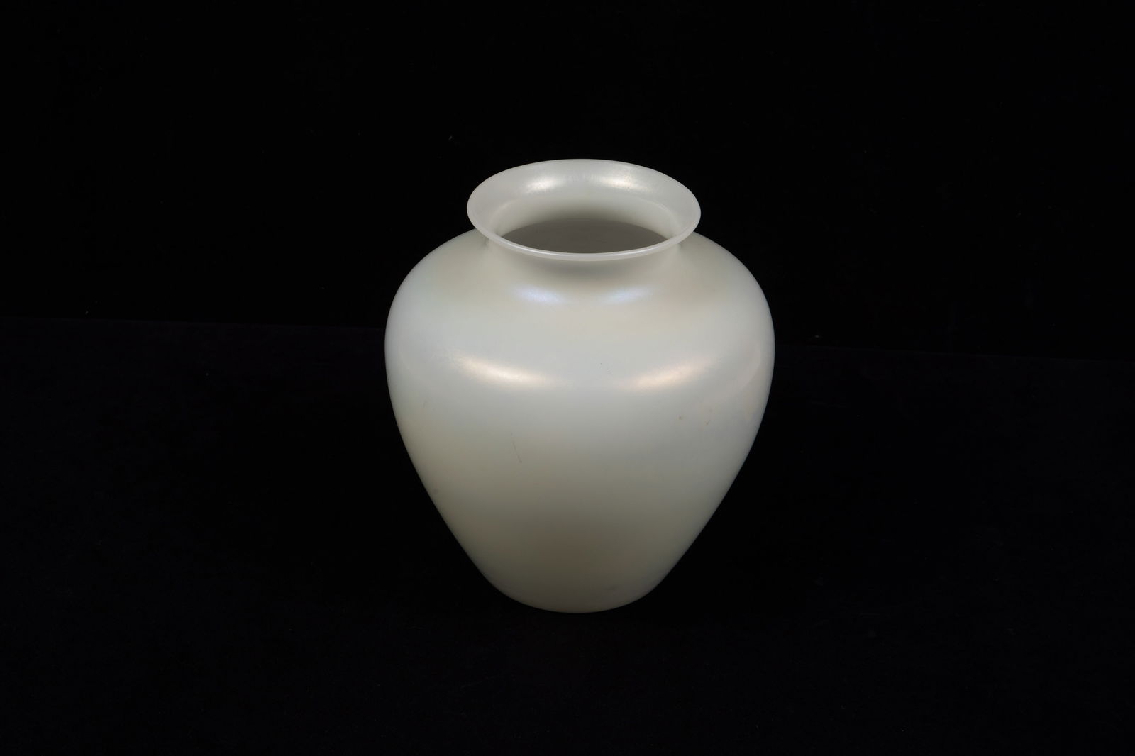 Steuben Glass Calcite Art Glass Vase.: It is signed underneath. It could use a light cleaning, but looks to be in overall good condition. It measures 8 1/4" tall and 7 3/8" across the widest area. In-house shipping is available. Please see