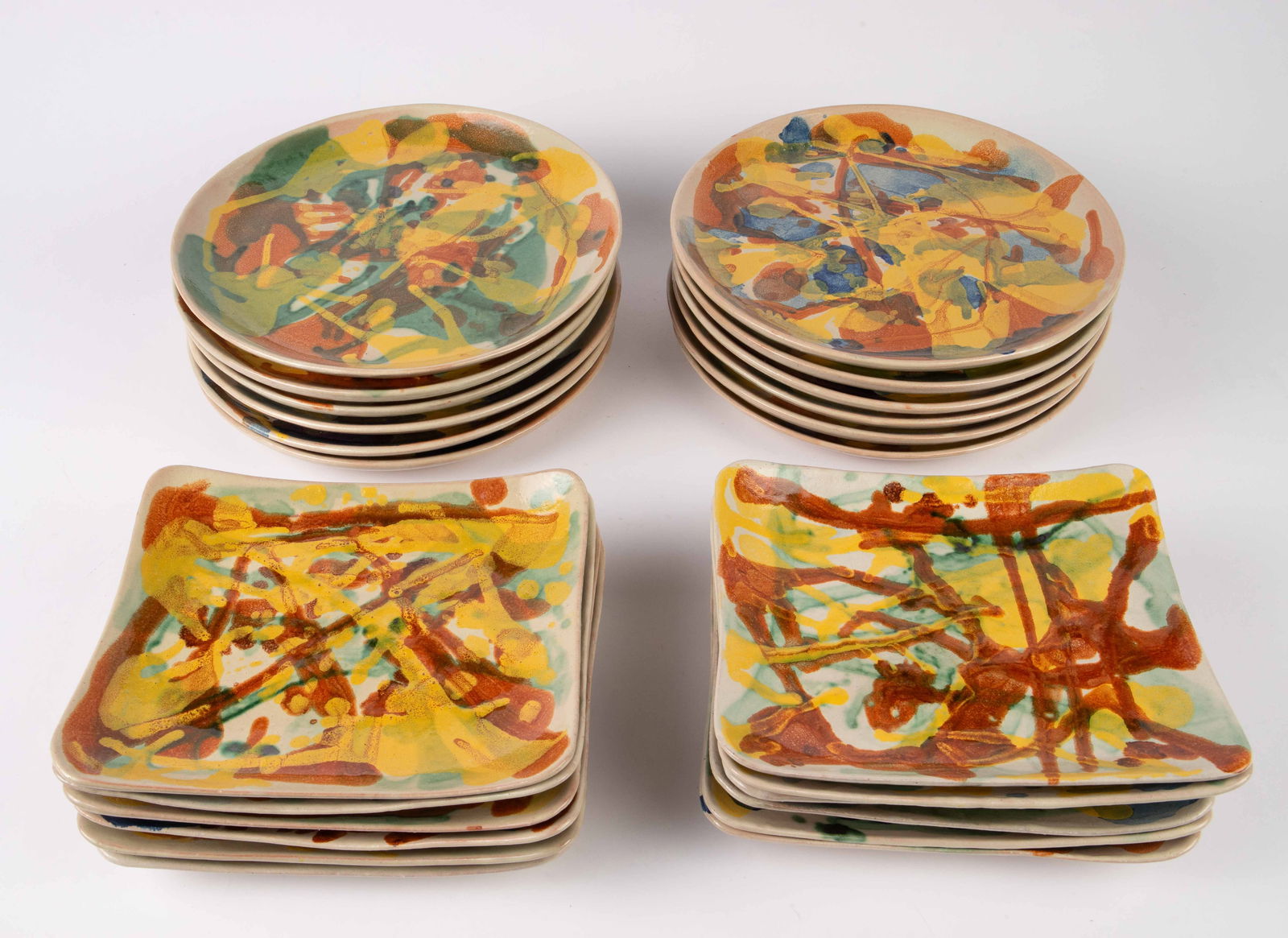 Lot of 24 Mexican Capelo Pottery Plates. (1 of 6)