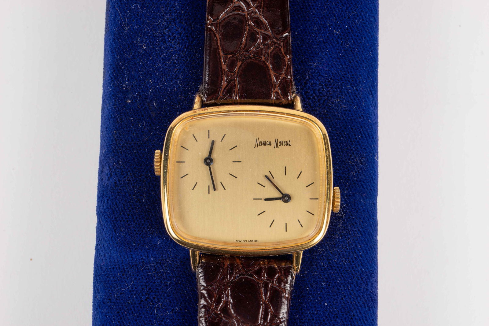 Neiman Marcus Duo-Dial Doctor's Watch. (1 of 4)
