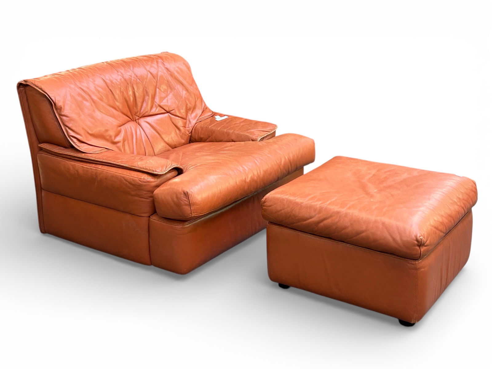 Italian Pace "Monique" Leather Chair & Ottoman. (1 of 13)