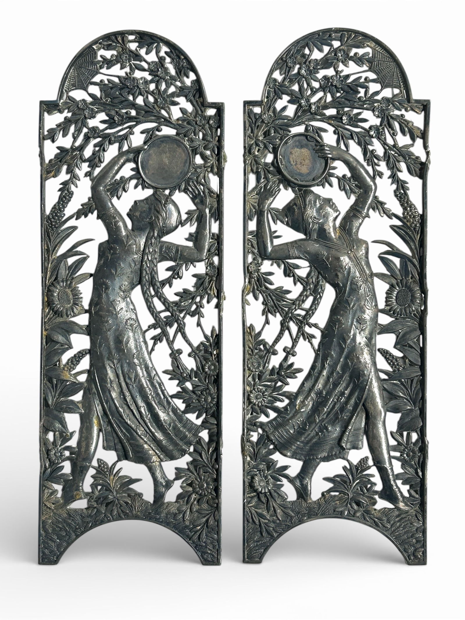 Cast Bronze ? Small Figural 4-Panel Screen. - 3