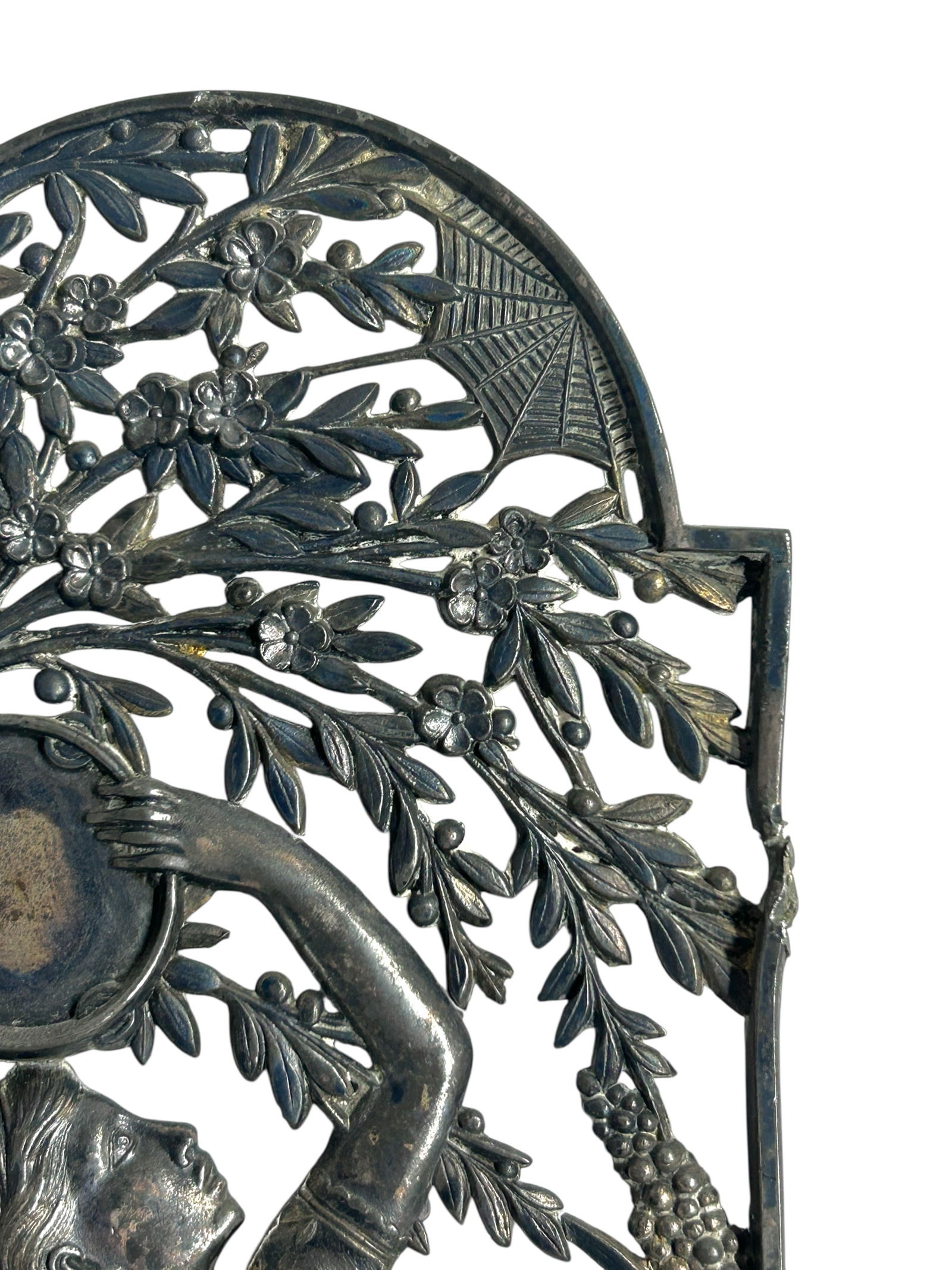 Cast Bronze ? Small Figural 4-Panel Screen. - 8