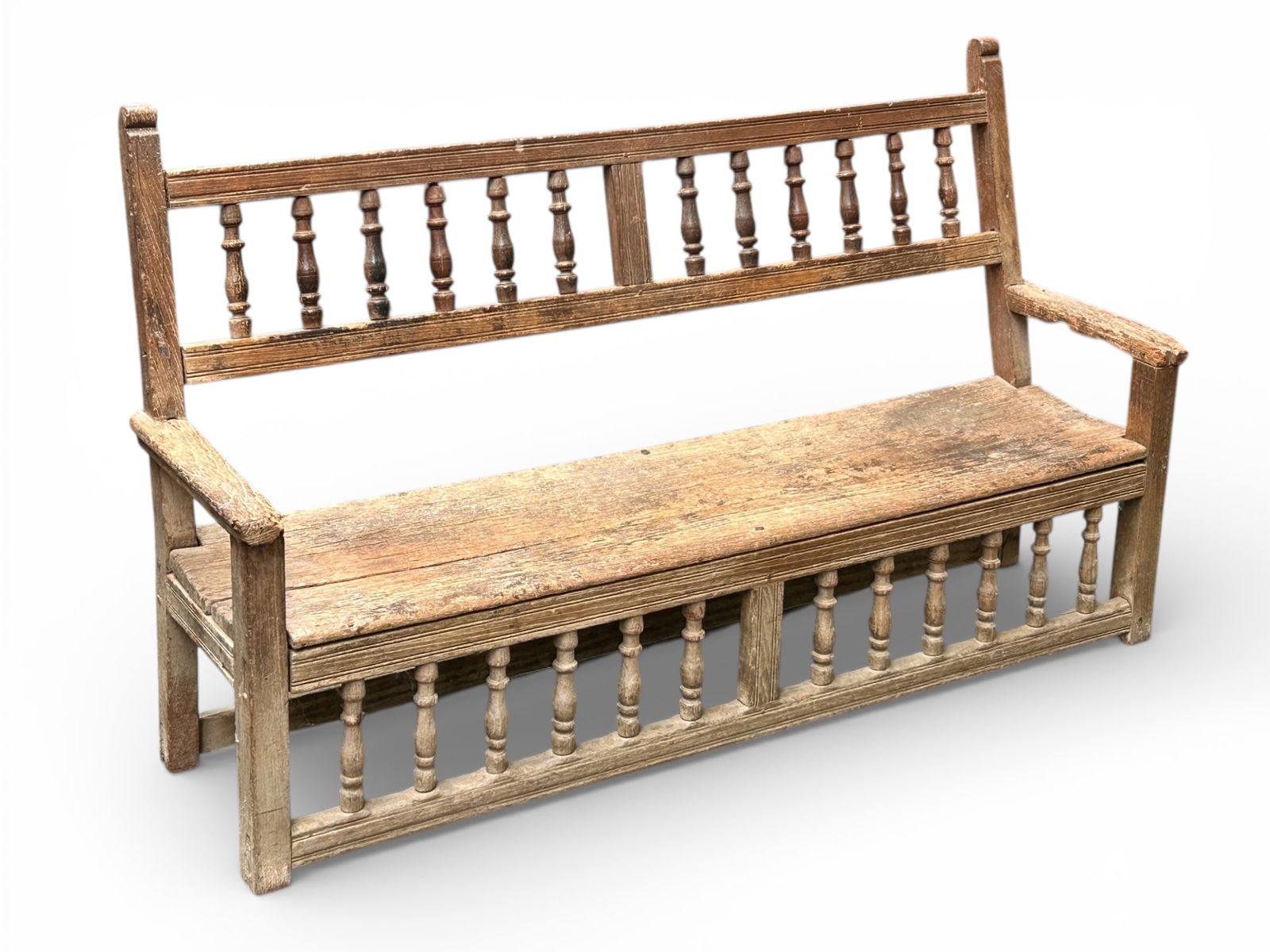Country French Primitive Bench. (1 of 7)