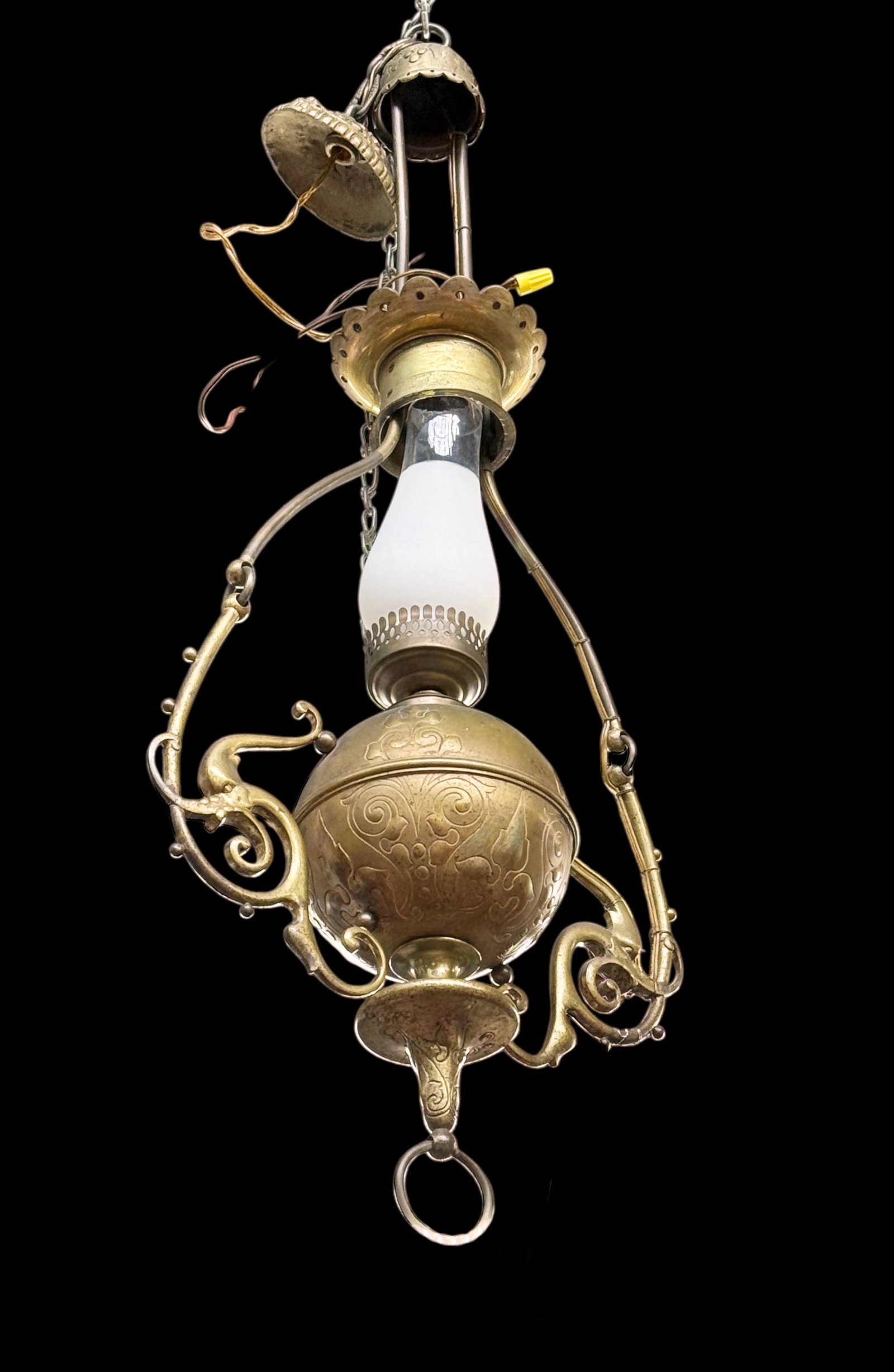 Victorian Tooled Brass Oil Lamp Fixture, Electric. (1 of 2)