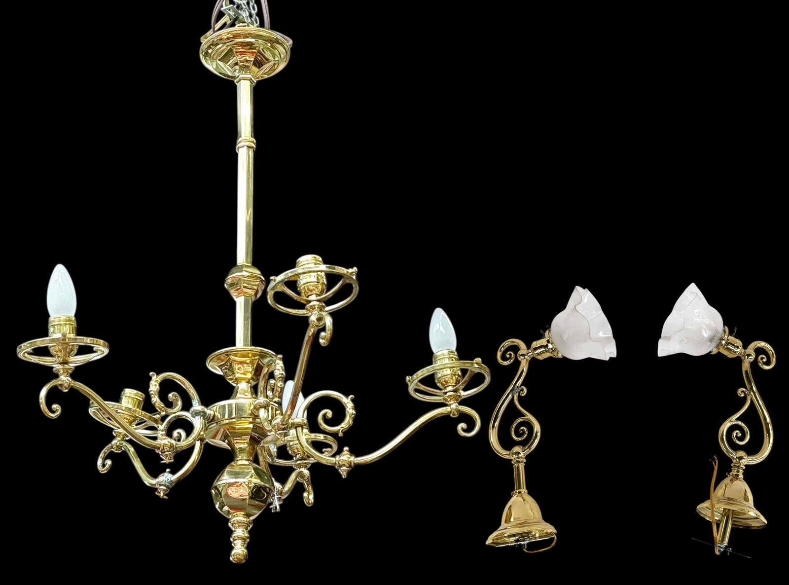 Victorian Brass Convtd Gas Chandelier & 2 Sconces. (1 of 5)