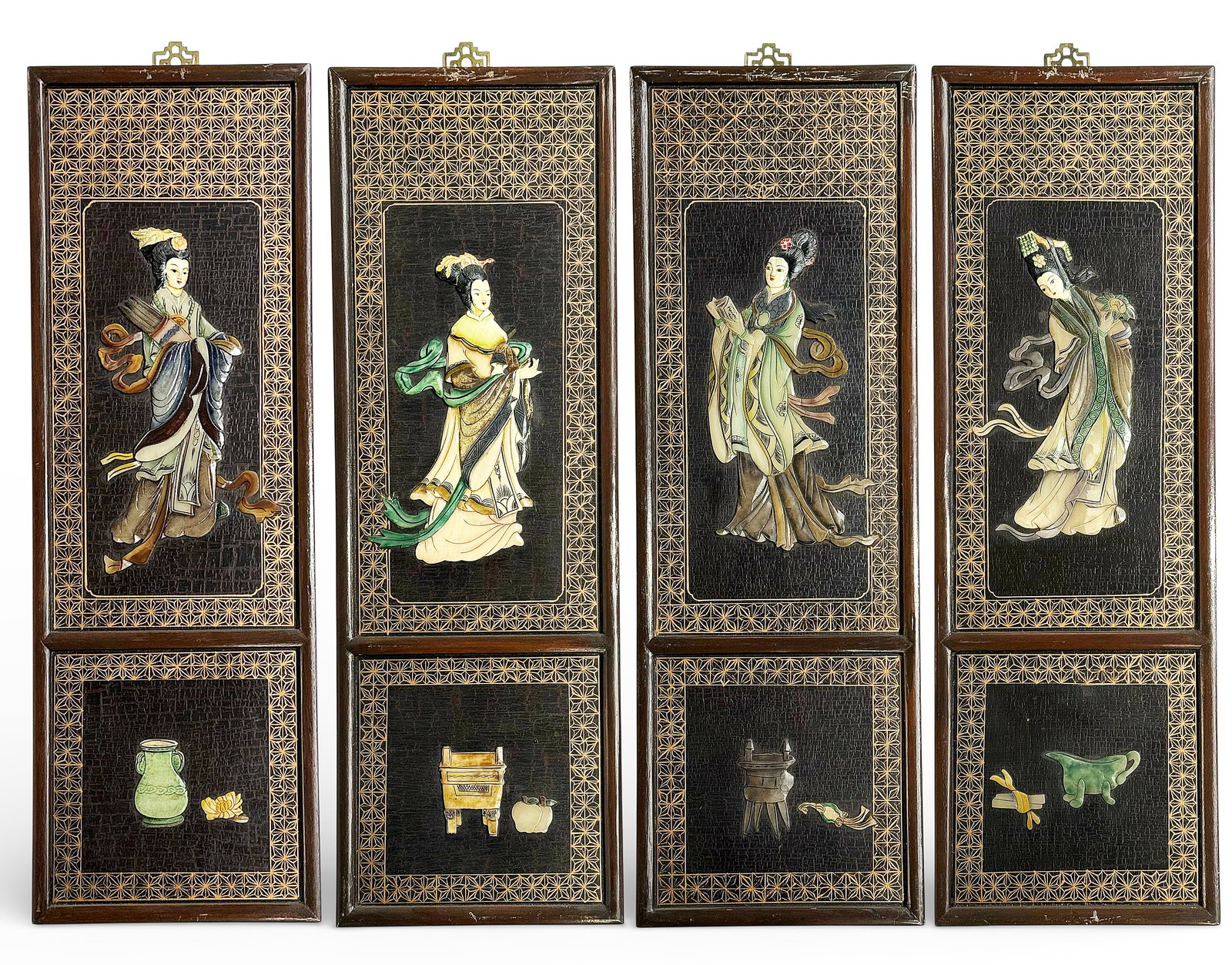Set of 4 Vintage Chinese Wall Panels. (1 of 13)