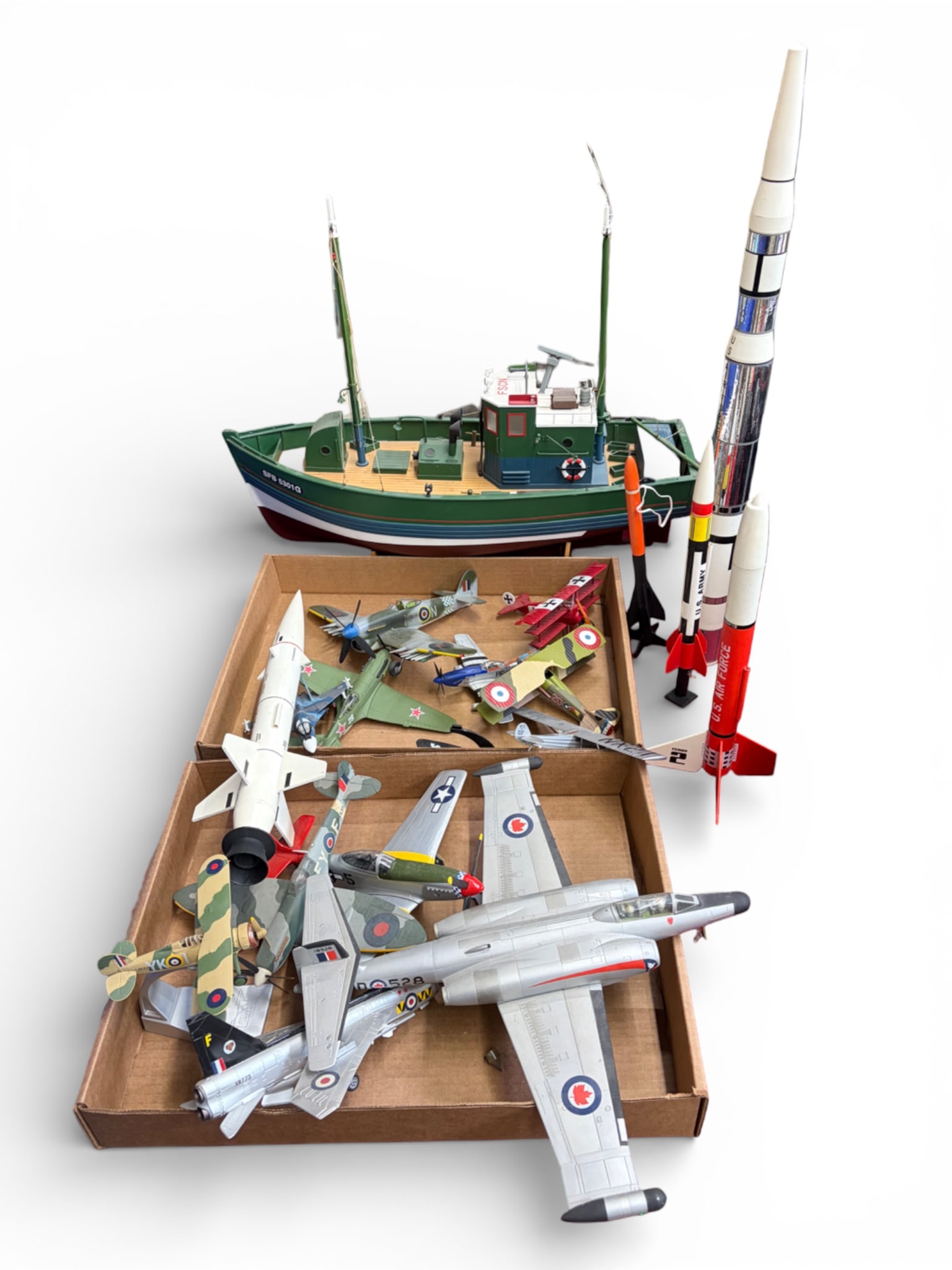 Lot: RC Boat & Models of Military Planes & Rockets (1 of 5)