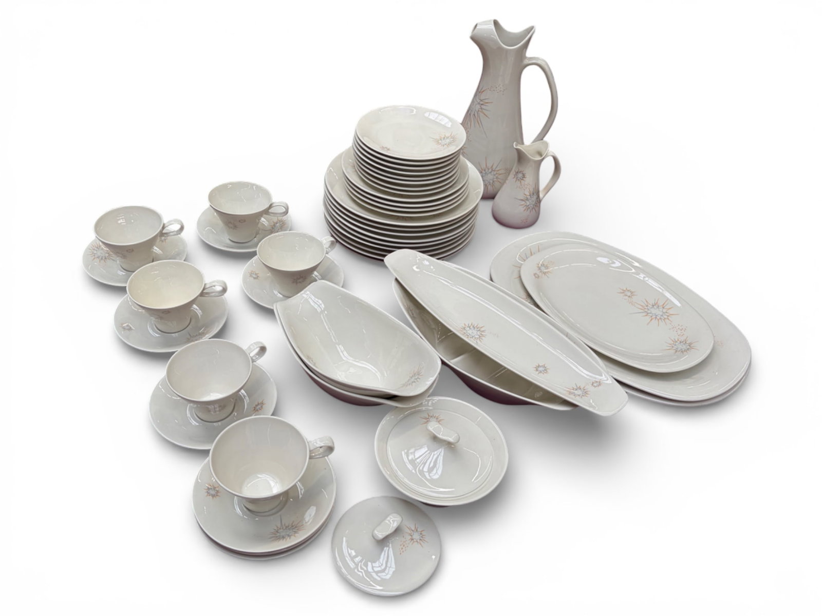 Ben Seibel for Iroquois China "Impromptu" Set. (1 of 4)