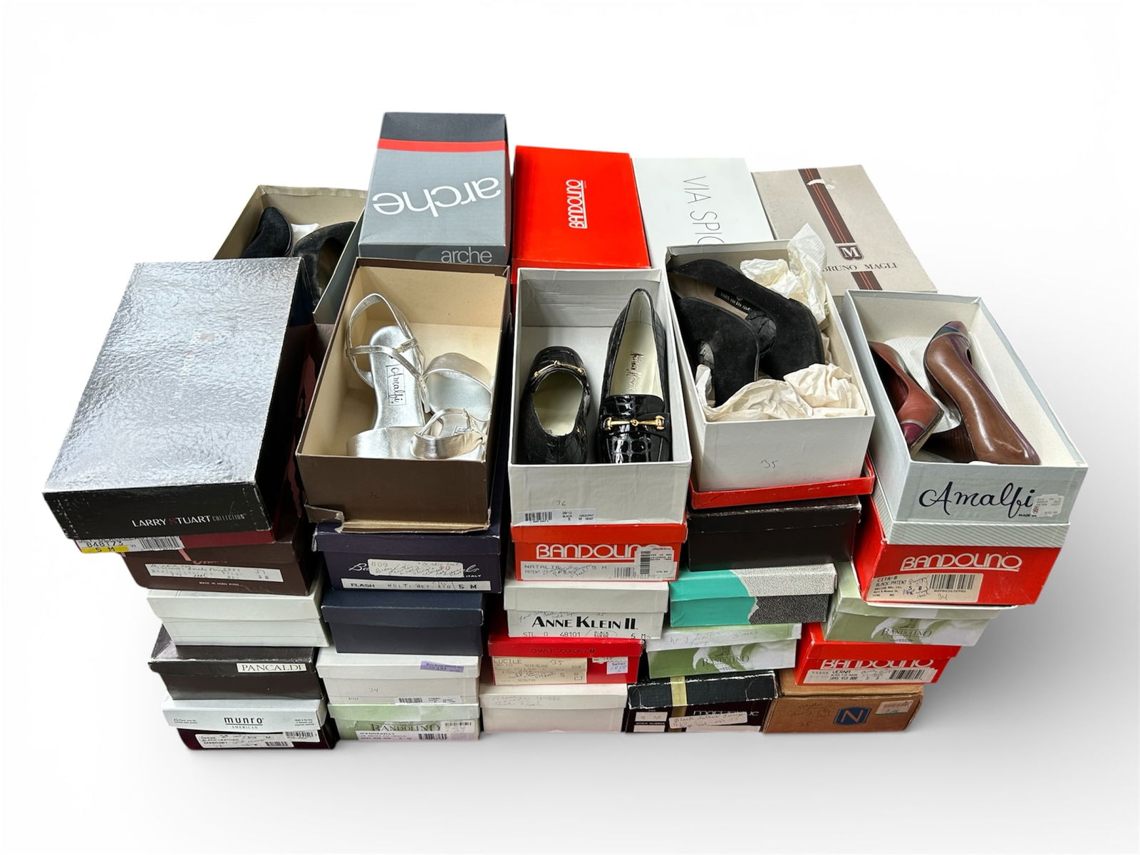 Lot of Ladies' Shoes - Leather, Dress, Size 5. (1 of 13)