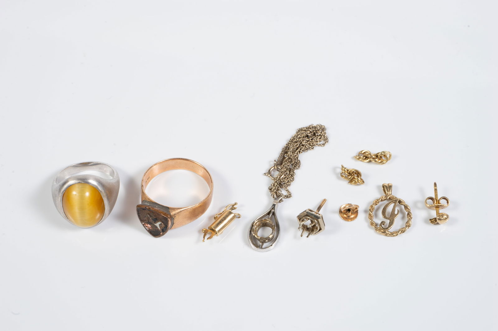 Lot of 14K Gold - Ring, Pendant, Scrap. (1 of 4)