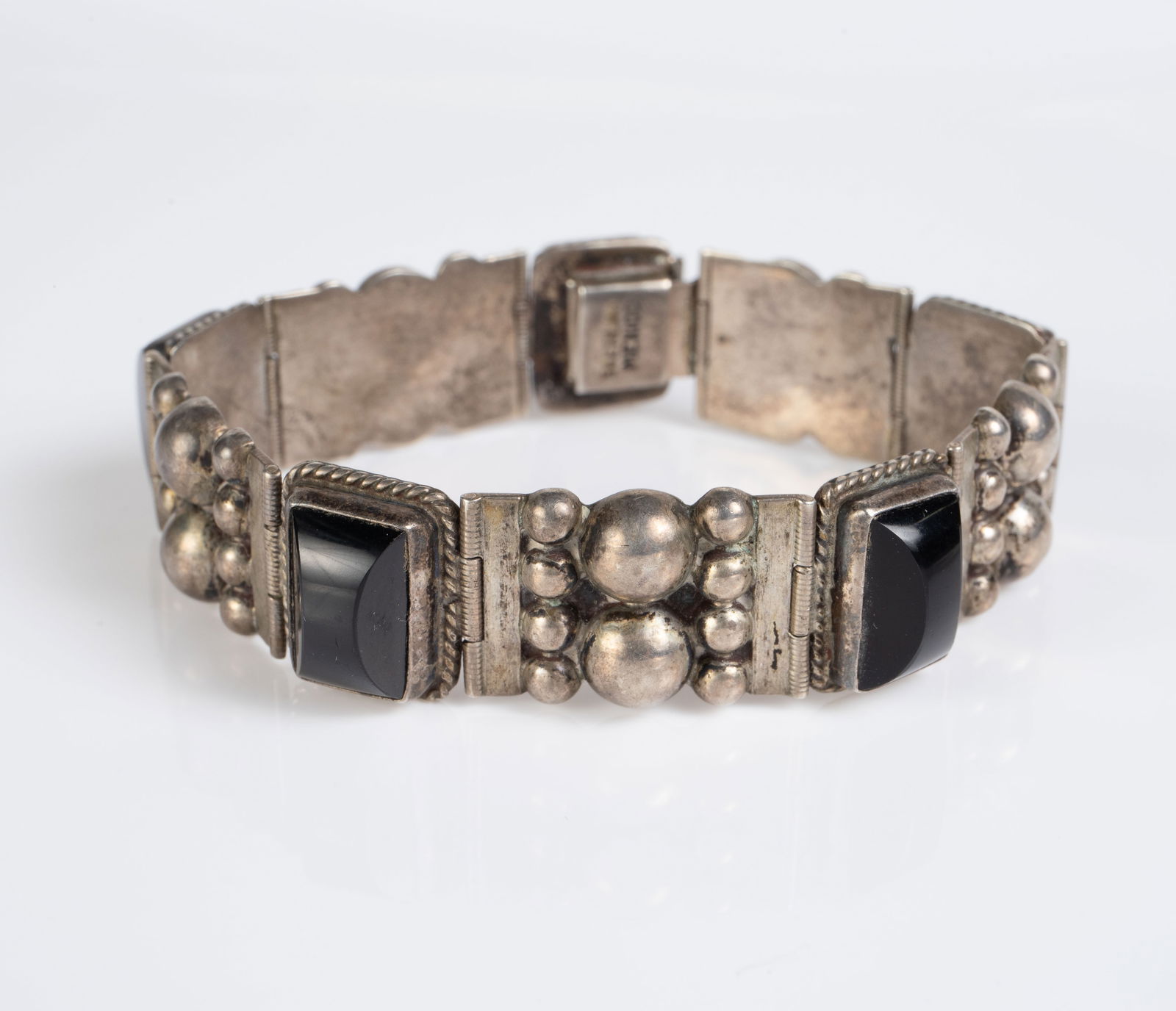 Mexican Sterling Silver & Onyx Bracelet. (1 of 4)