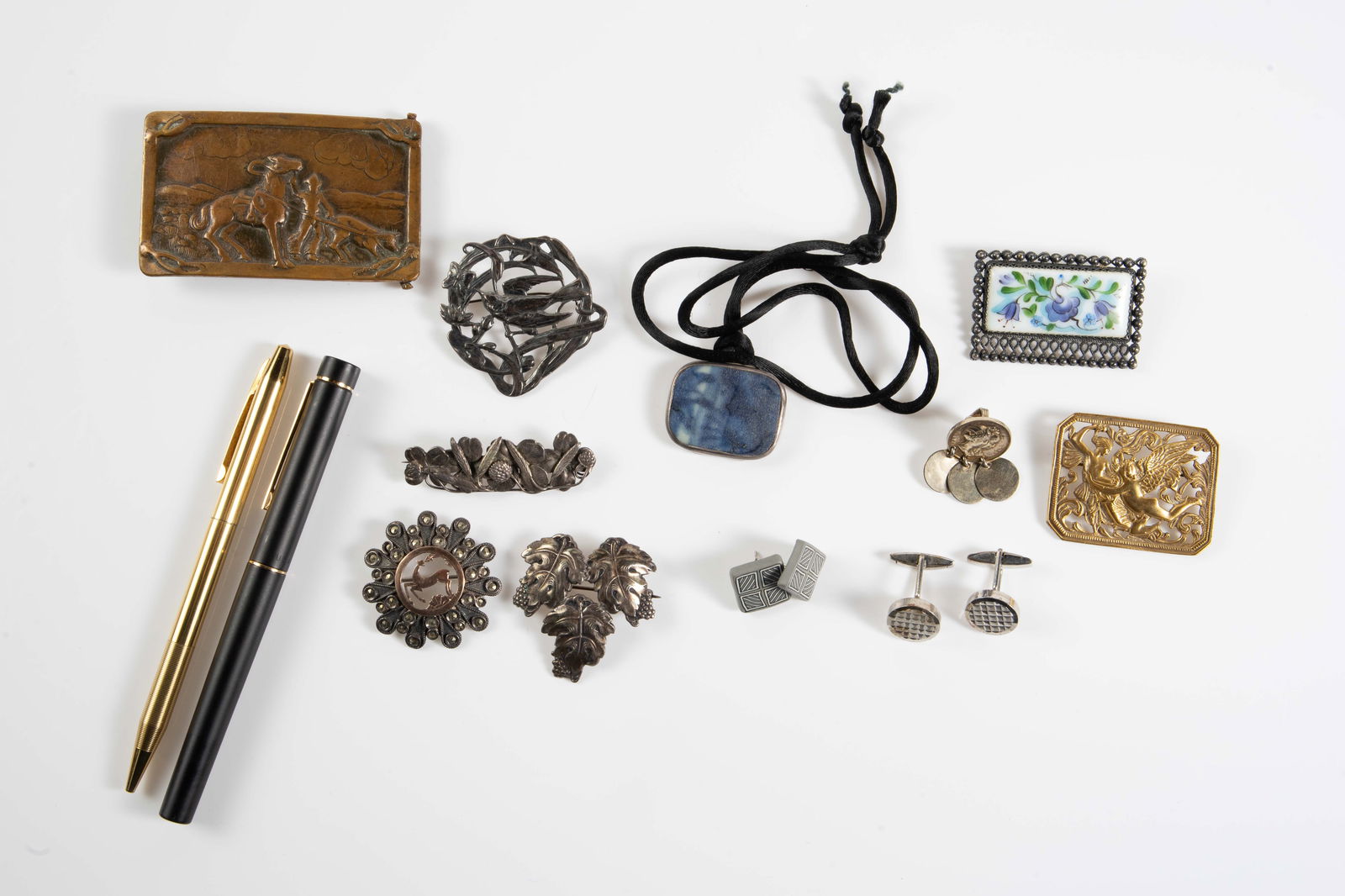 Mostly Sterling Silver Jewelry, 14K Nib, & More. (1 of 7)