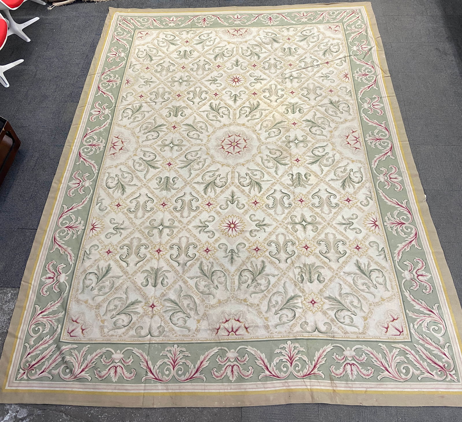 10' 1" x 13' 5" Aubusson Rug. (1 of 4)