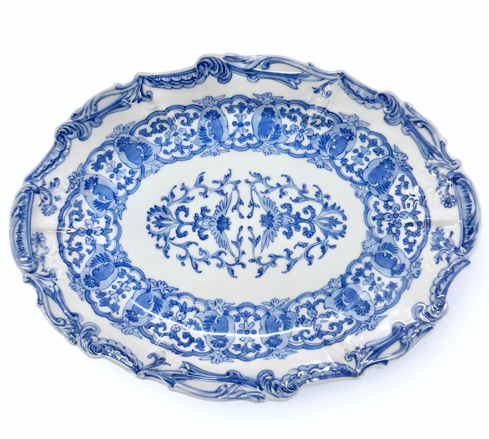 Antique Japanese Blue & White Small Oval Platter. (1 of 3)