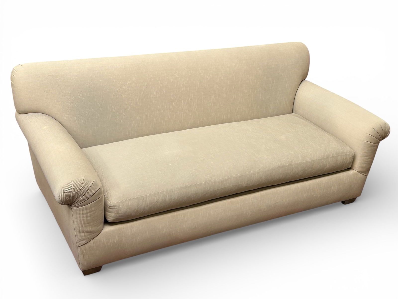 Brusic Rose Sofa. - 2