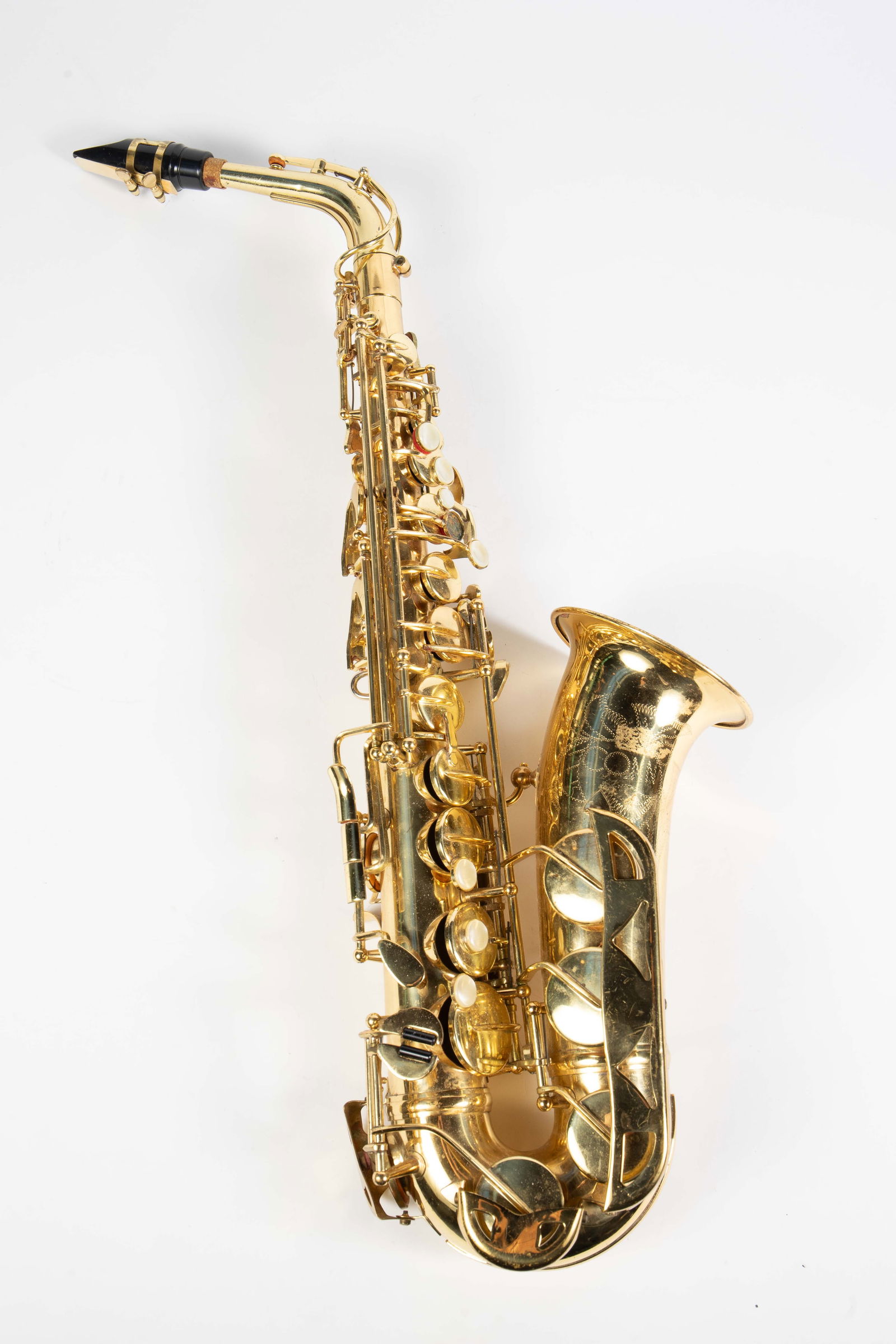 Conn Alto Saxophone w/ Mouthpiece. (1 of 8)