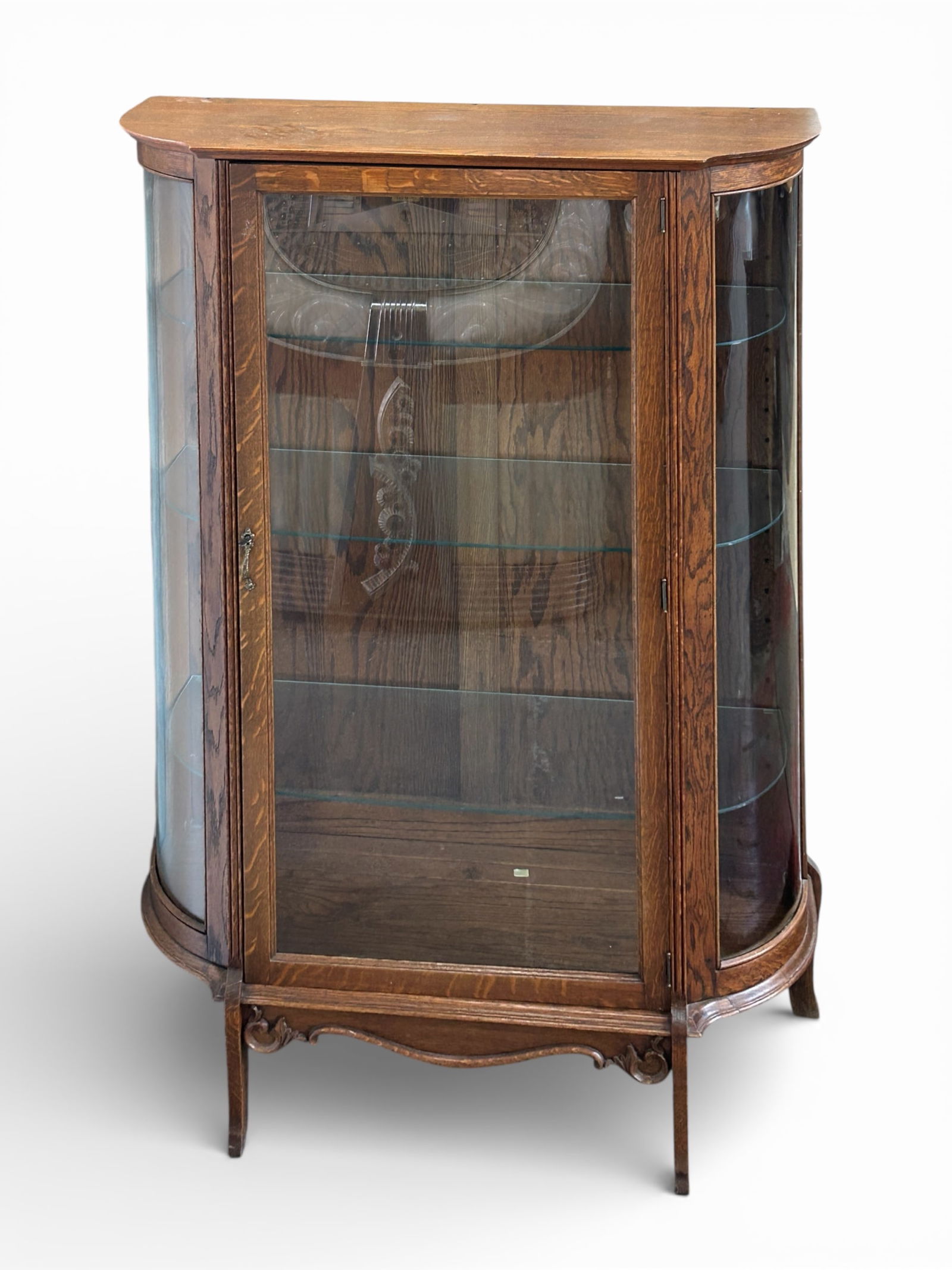 Vintage Oak Display Cabinet. (1 of 8)