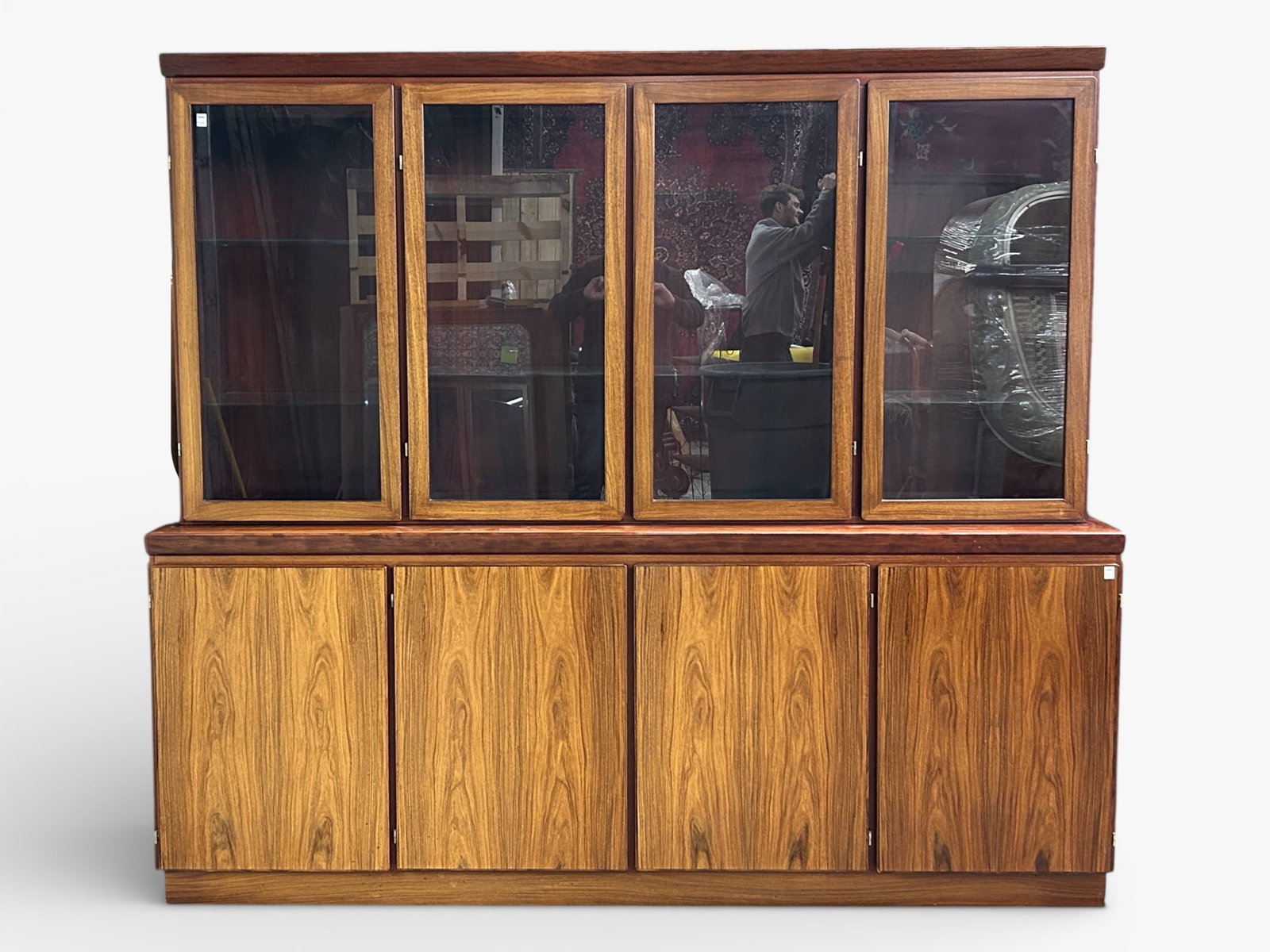 Skovby Denmark Rosewood China Display Cabinet. (1 of 9)
