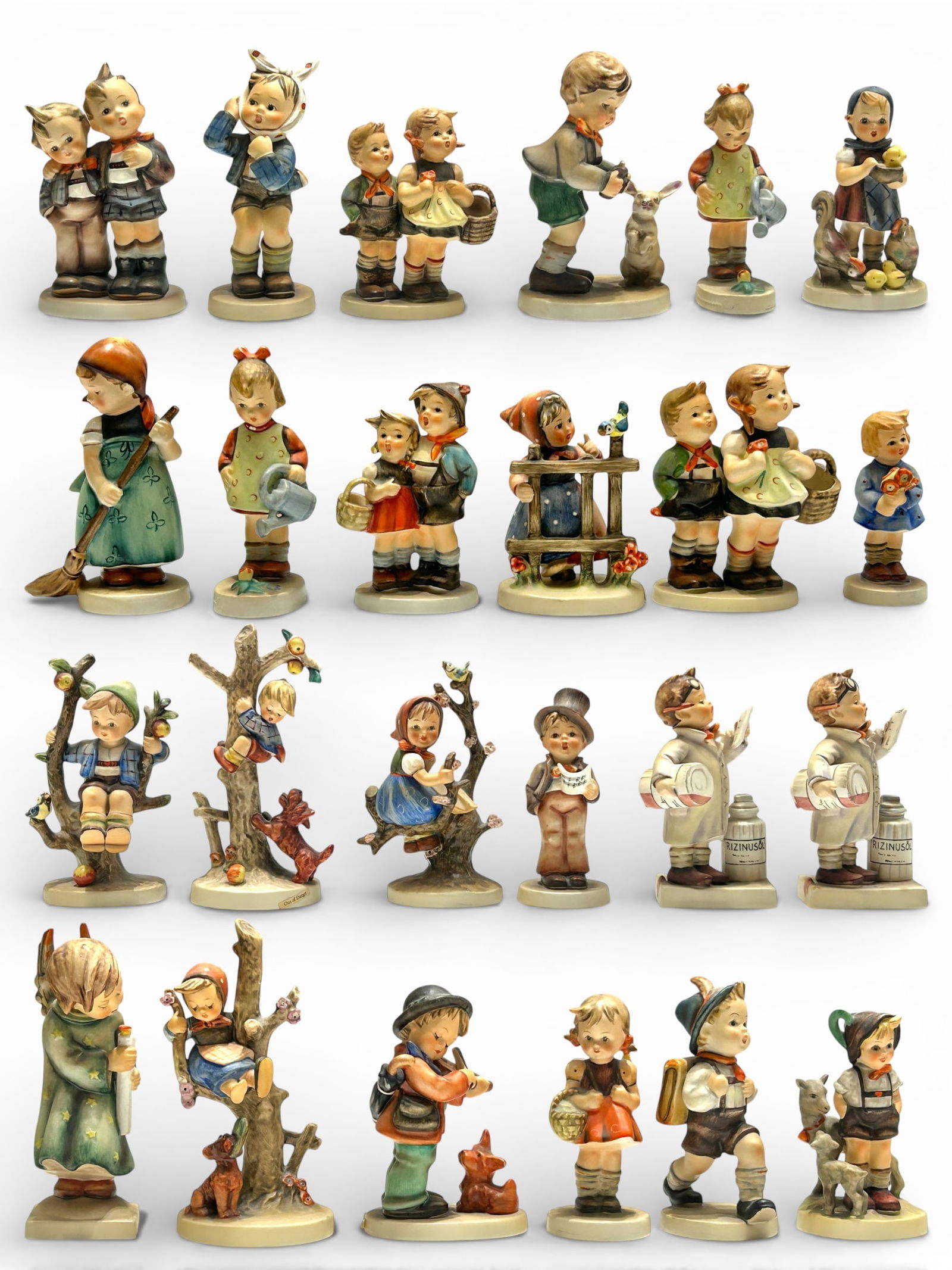 24 Hummel Figurines & The Golden Anniversary Album (1 of 7)