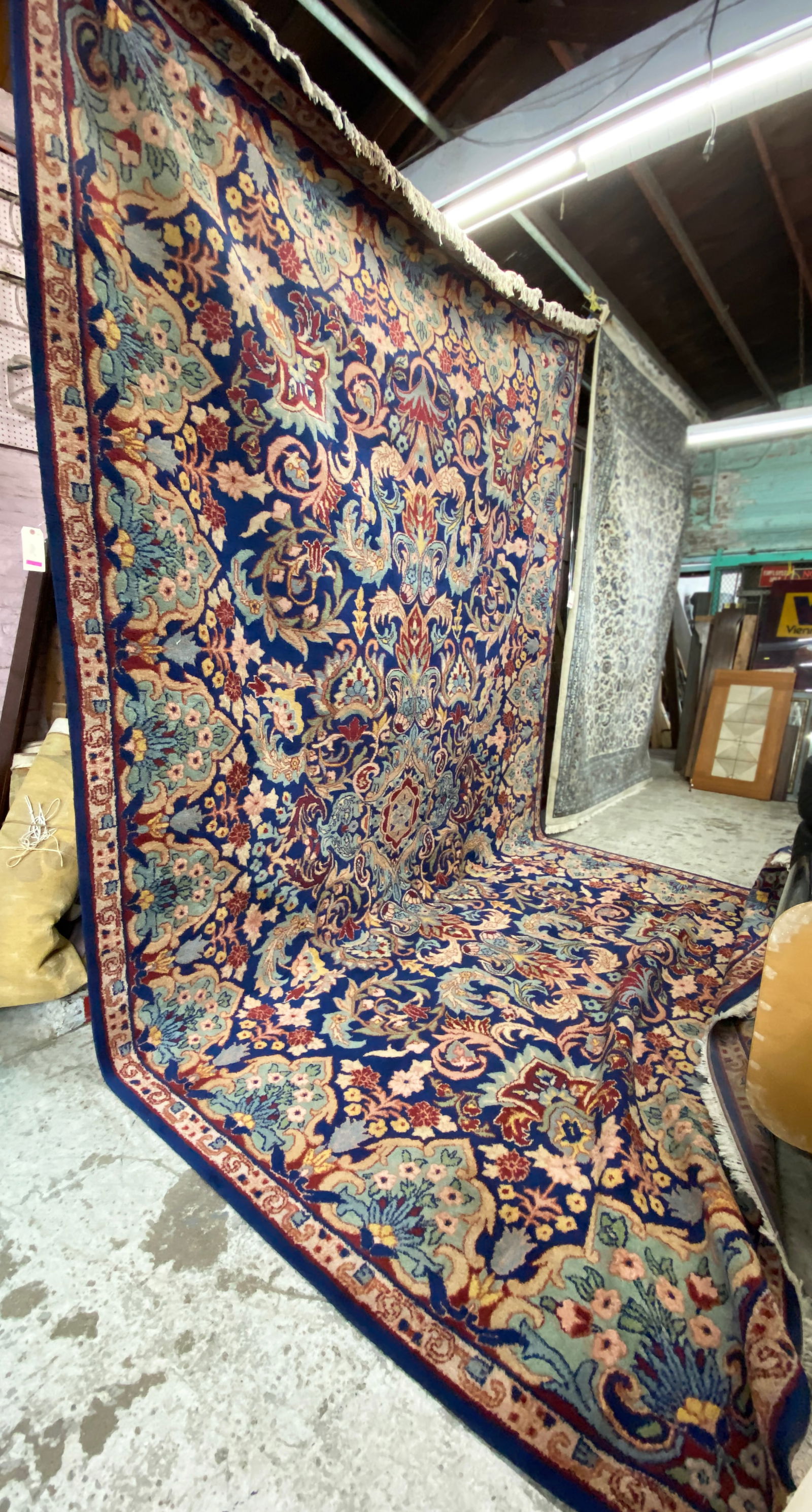 Very Large 11' 8" x 19' 2" Multicolored Rug. (1 of 3)