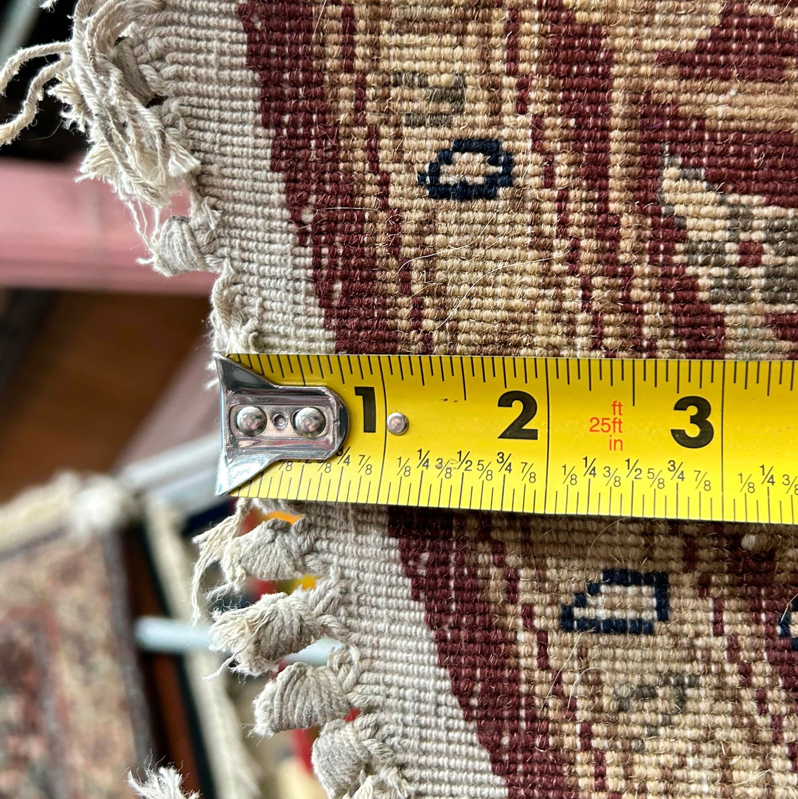 4' Diameter Round / Circular Persian Rug. - 3