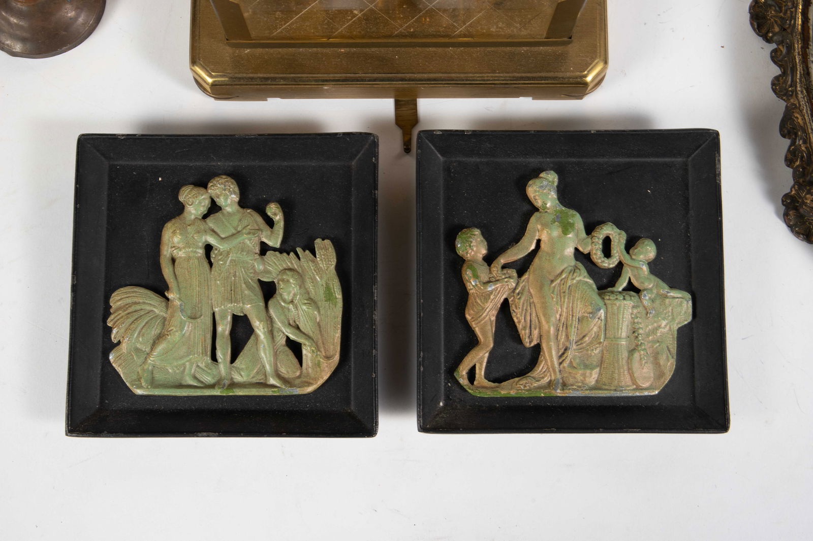 Lot: Plateau Mirrors, Clock, Candlestick. - 2