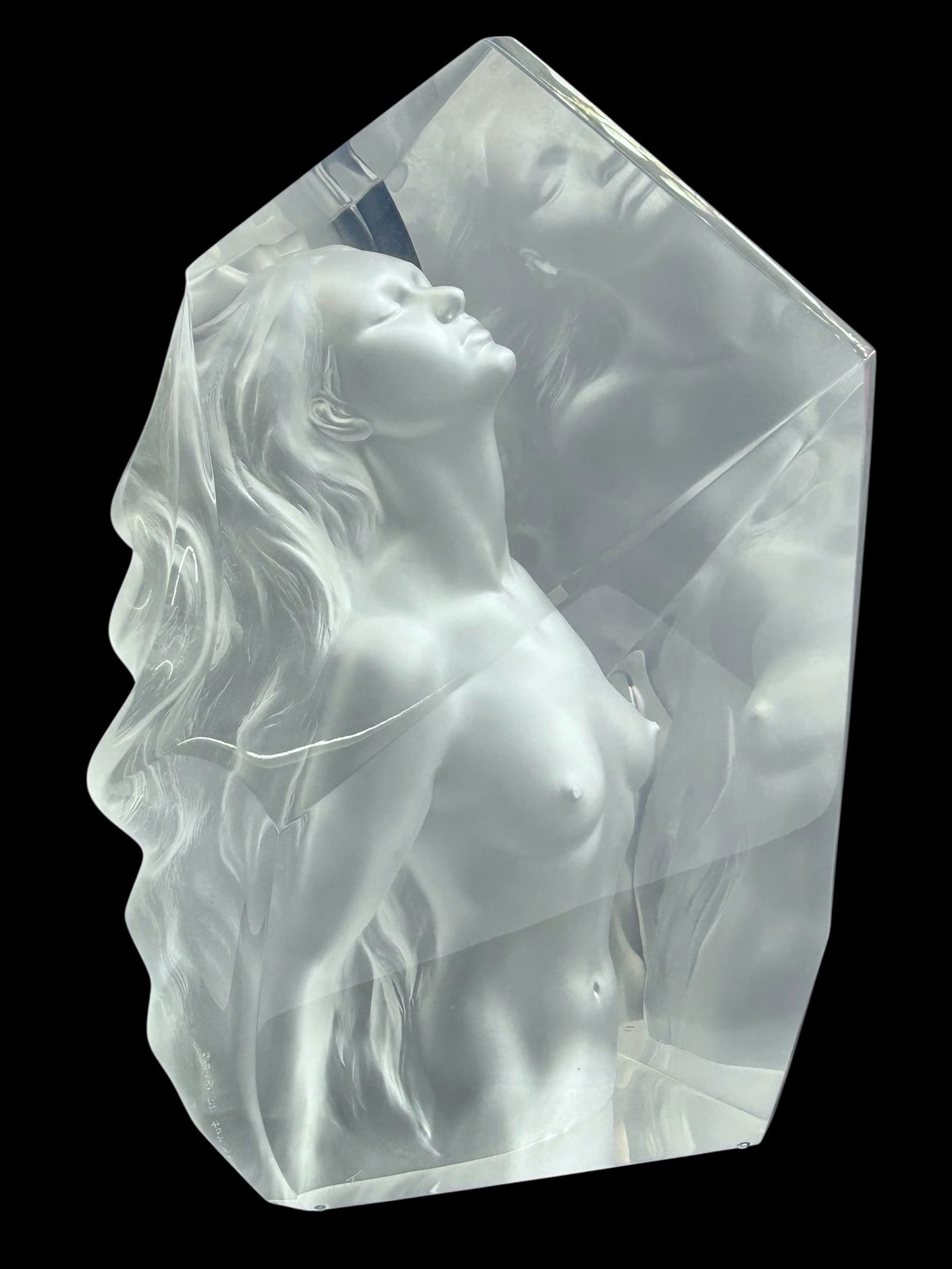 Frederick Hart Lucite Nude "Exaltation" Sculpture.: The piece comes with a lit pedestal stand (see later photos). It is signed and numbered 217/350. Overall, the sculpture looks to be in nice cosmetic condition. There are some smudges and foggy areas,