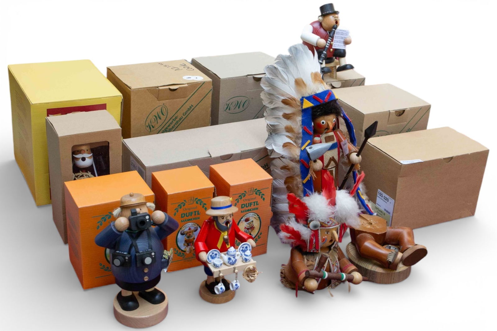 Lot of German Wood Smokers- Kathe Wohlfahrt, etc. (1 of 12)