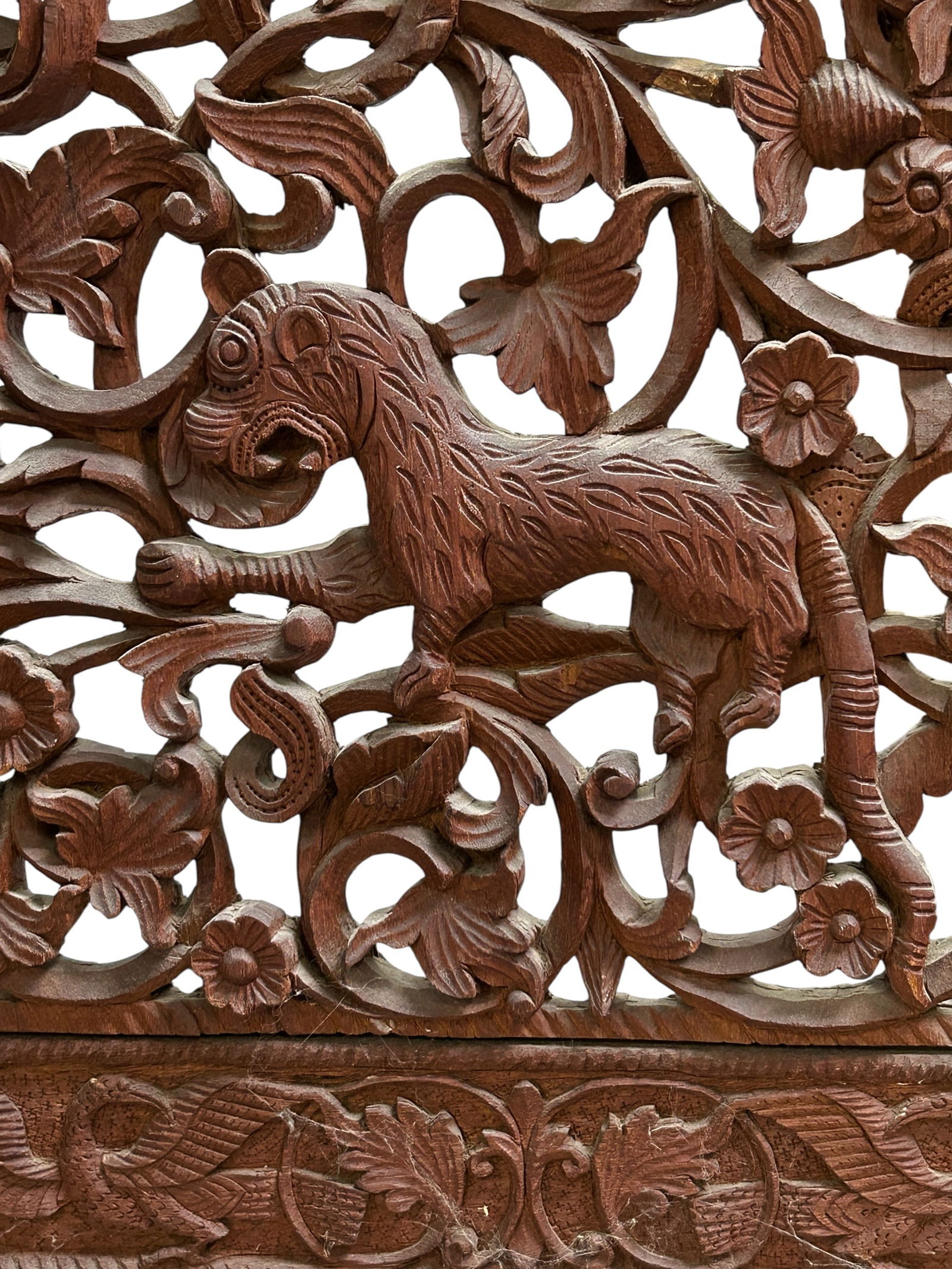 Ornately Carved Thai Screen. - 10