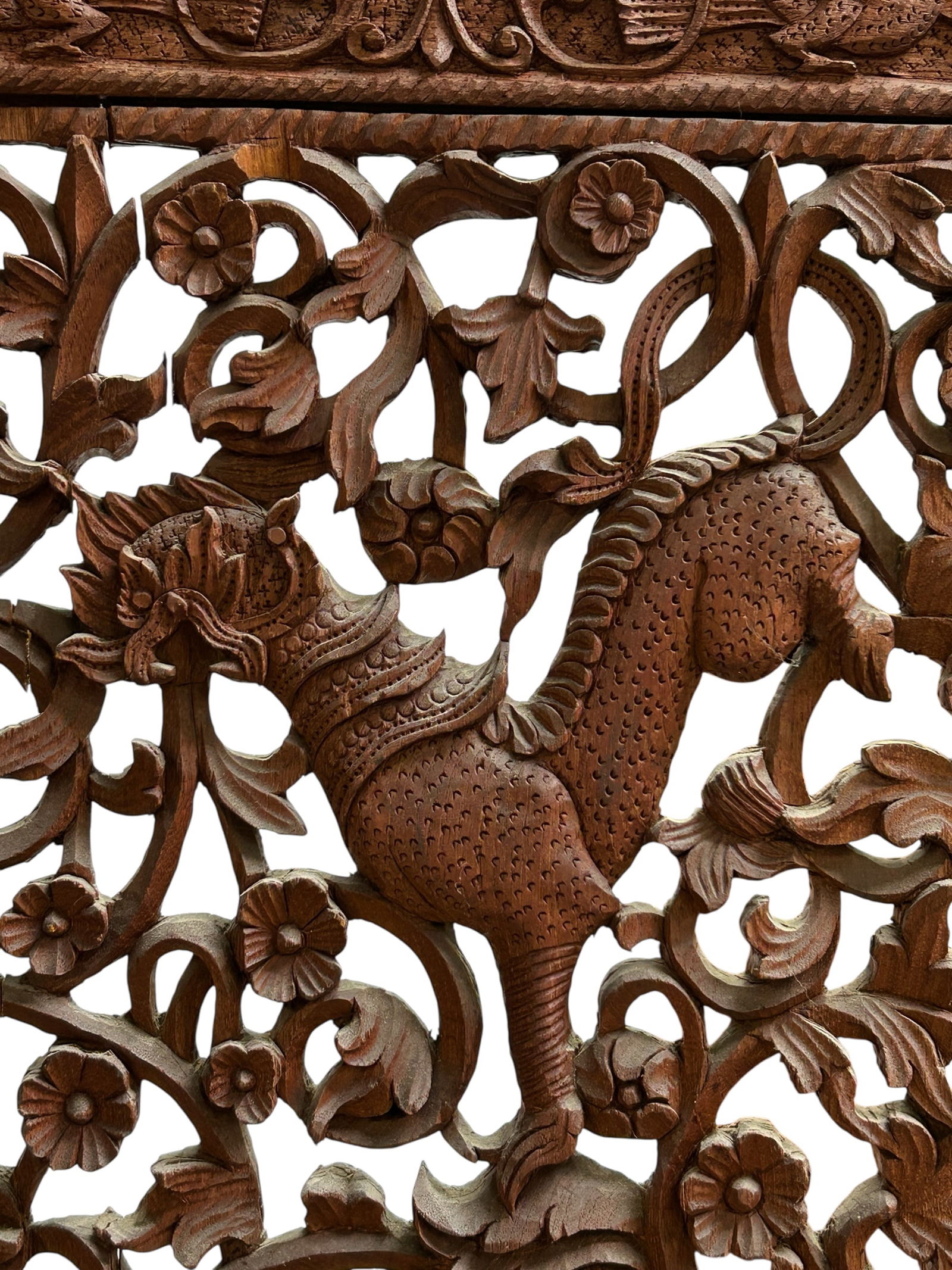 Ornately Carved Thai Screen. - 8