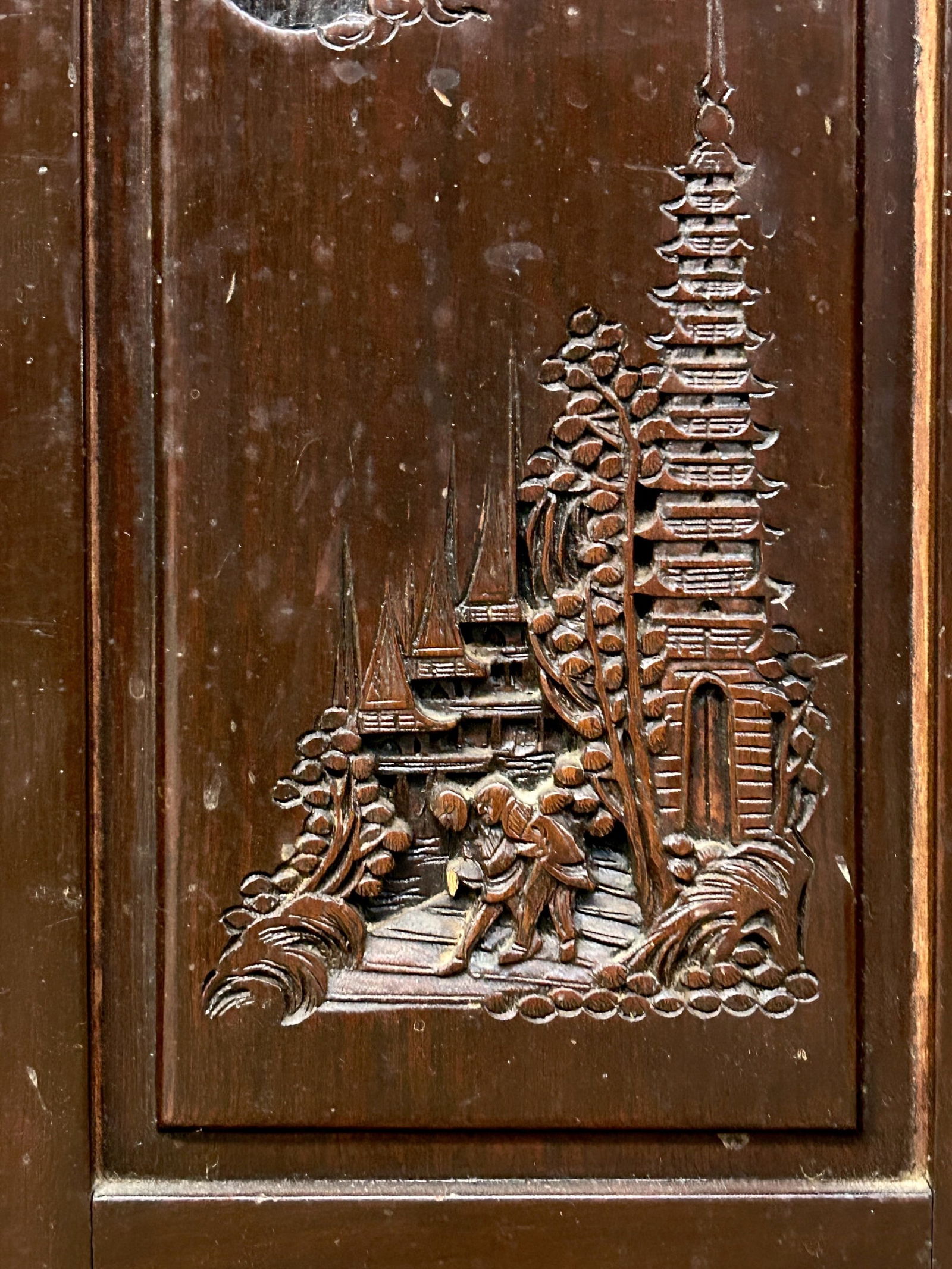 Carved Asian Bar. - 5