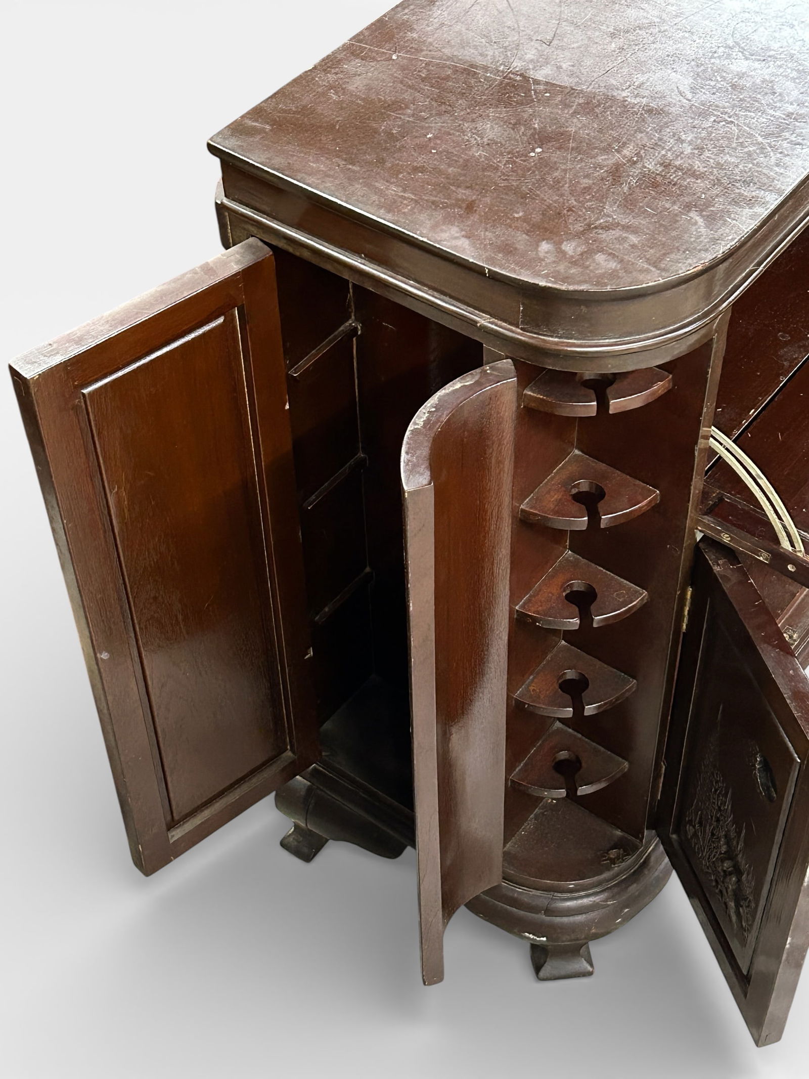 Carved Asian Bar. - 8