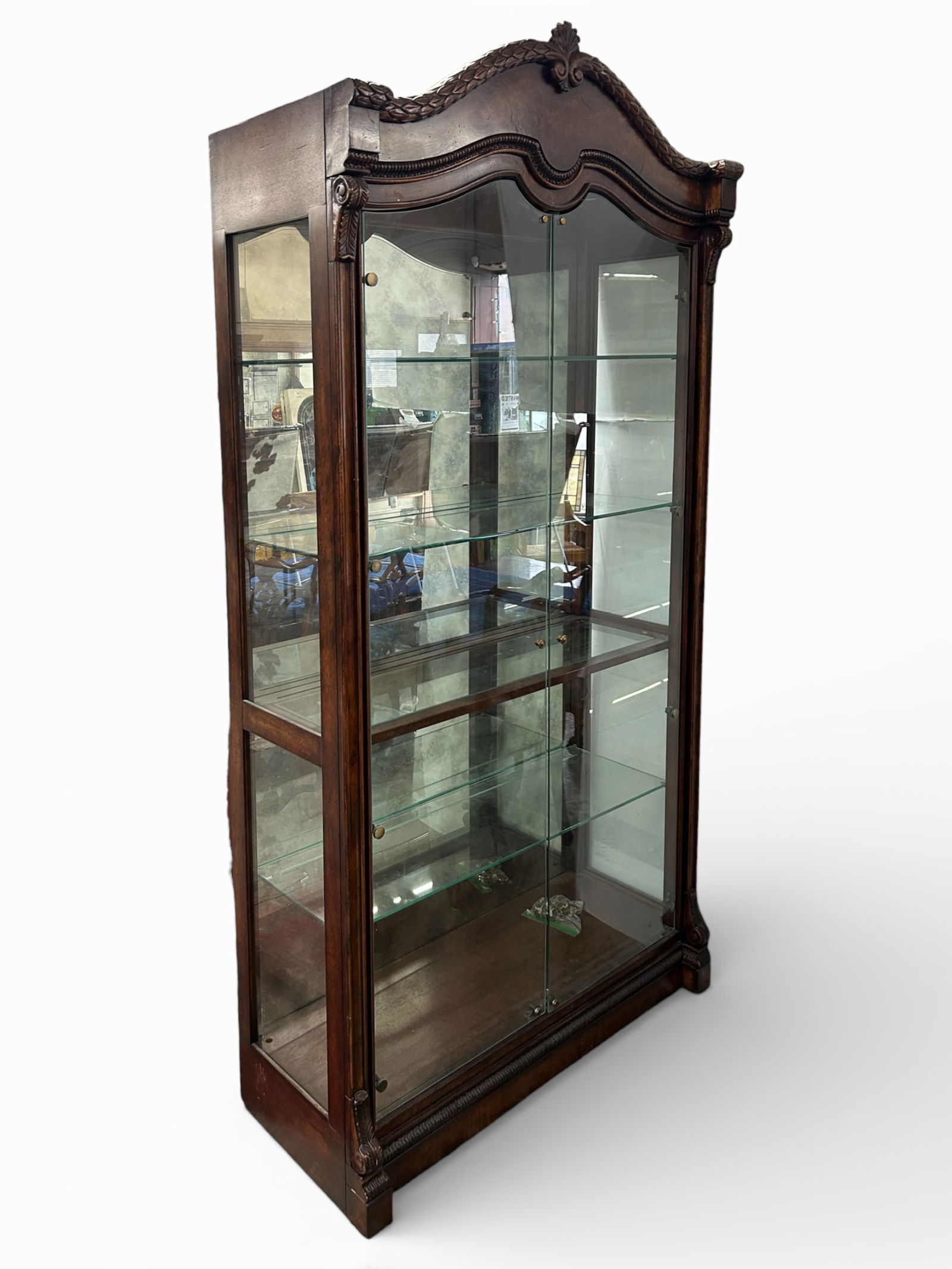 Henredon Mahogany & Glass Display Cabinet. (1 of 8)