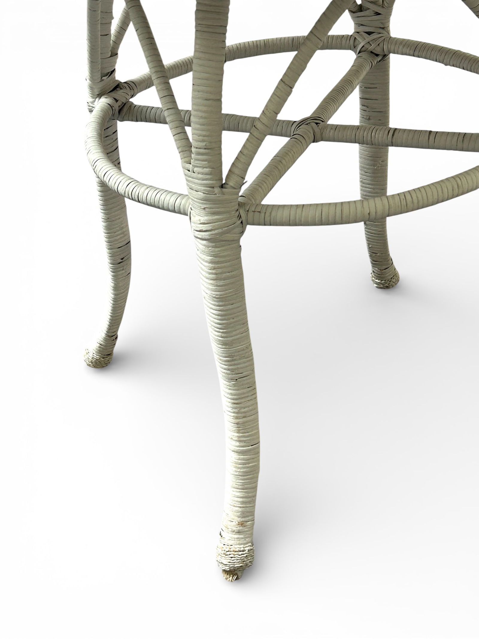 White Wicker Sofa & Three Tables. - 14