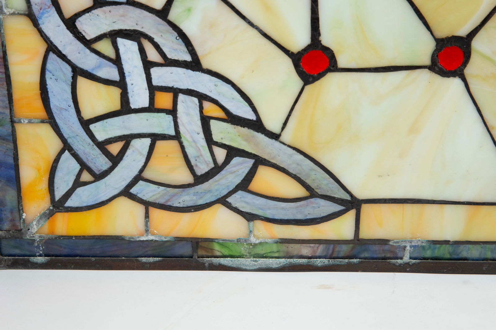 Celtic Knot Stained Glass Fire Screen. - 5