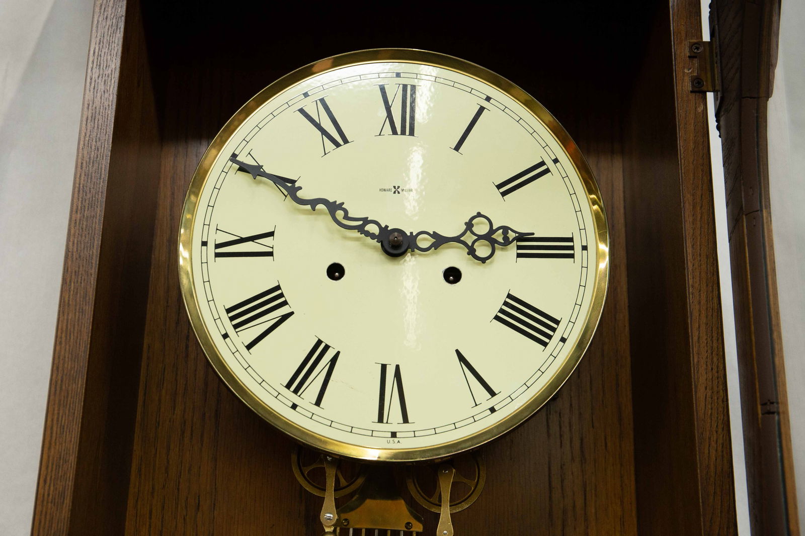 Howard Miller Strike Wall Clock. - 3