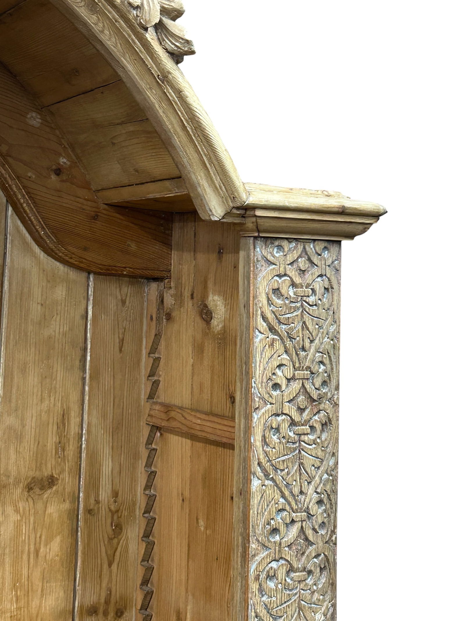 Large Carved Pine Bookcase. - 5