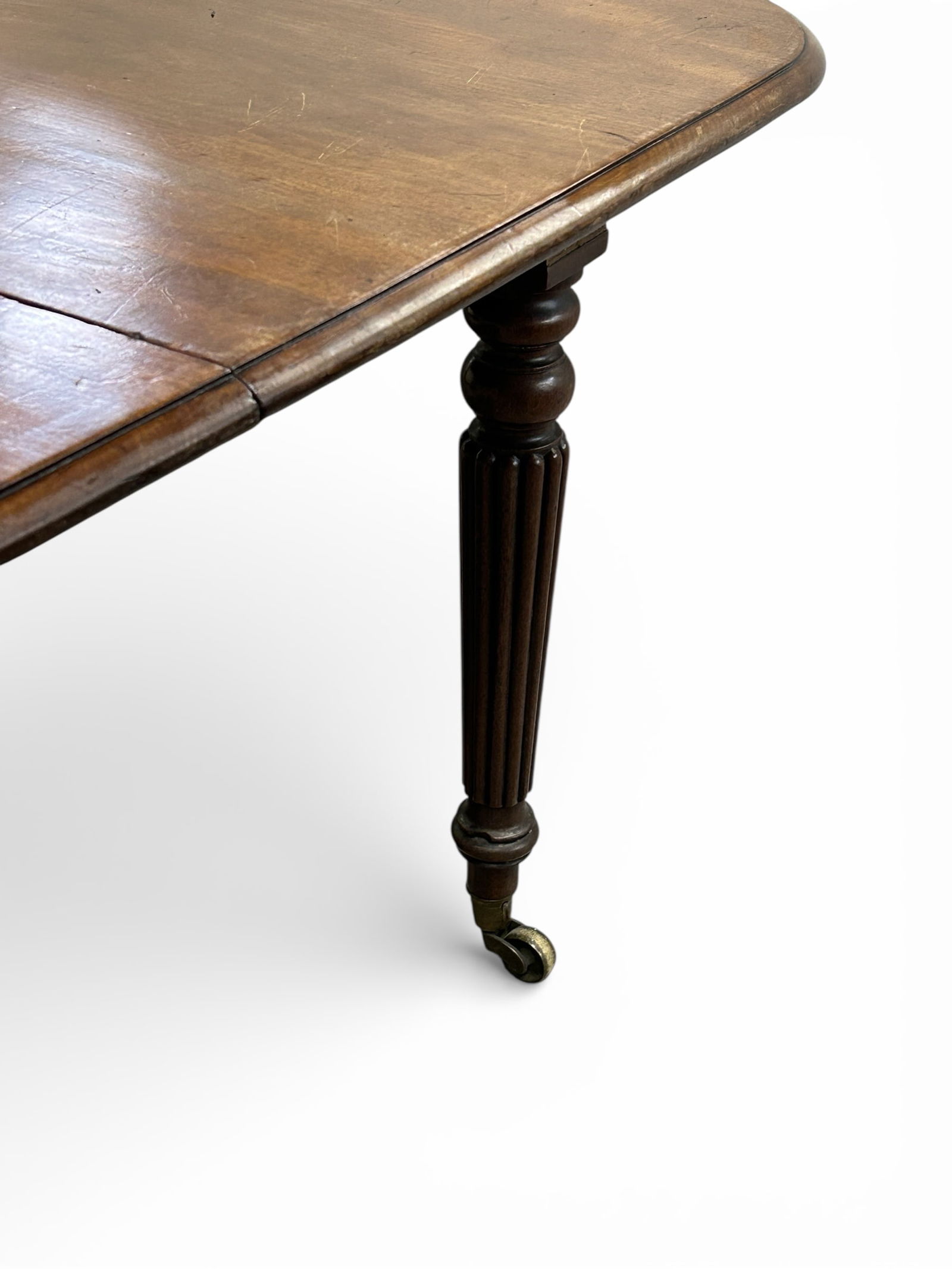 Early Walnut Dining Table. - 7