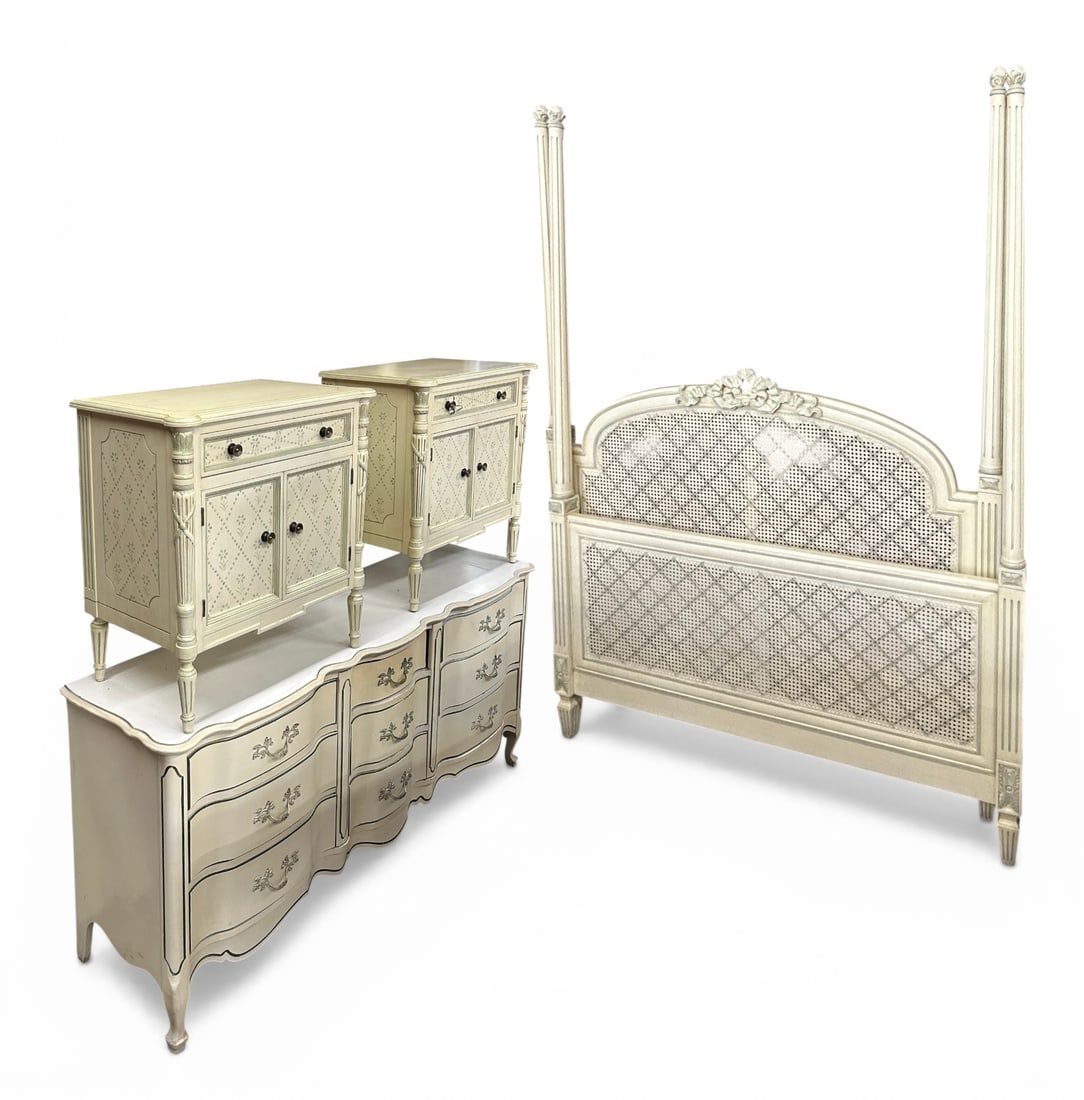 Country French Bedroom Set. (1 of 16)
