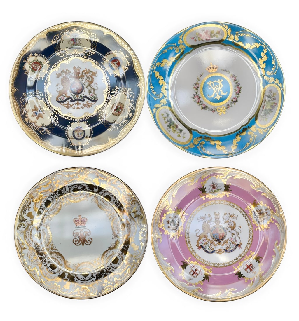 Lot: Seth Thomas Clock, MOP Opera Glasses, etc. - 13