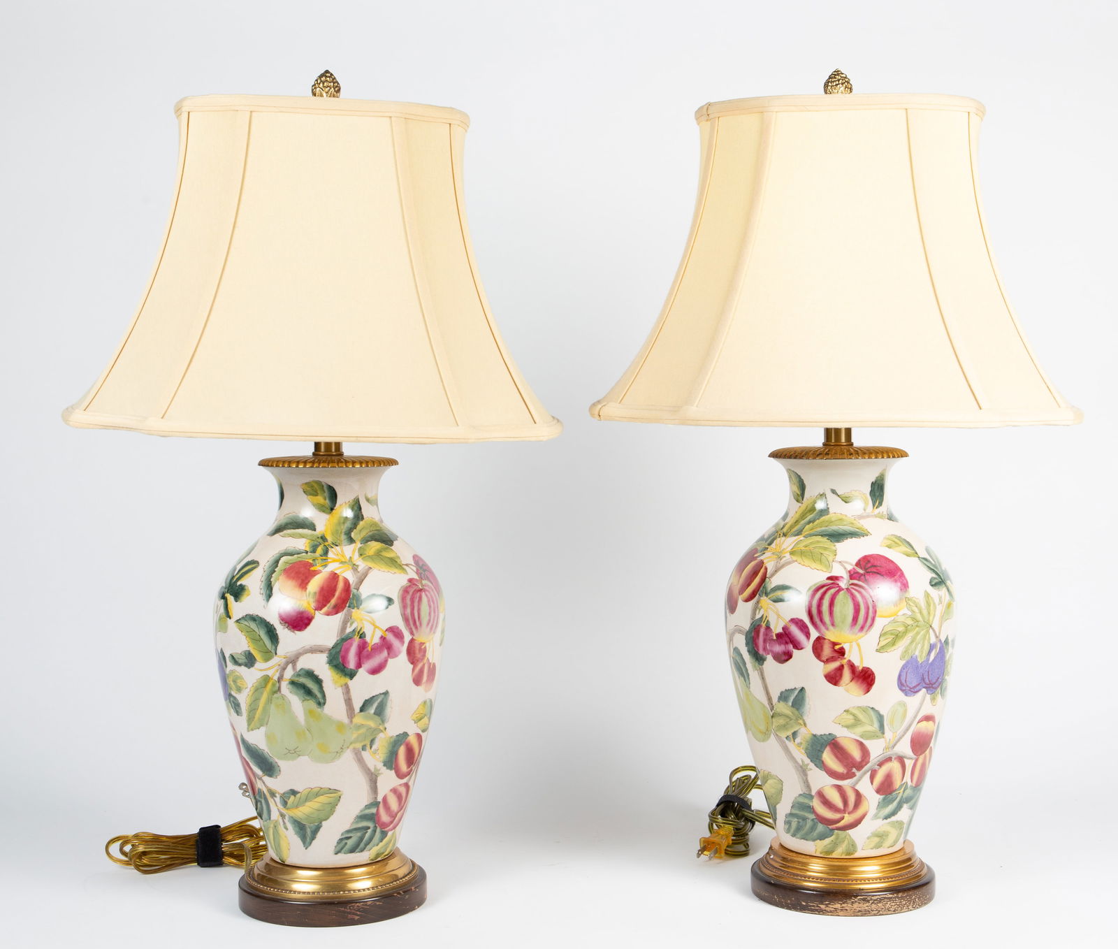 Frederick Cooper Pair of Asian Style Table Lamps. (1 of 7)