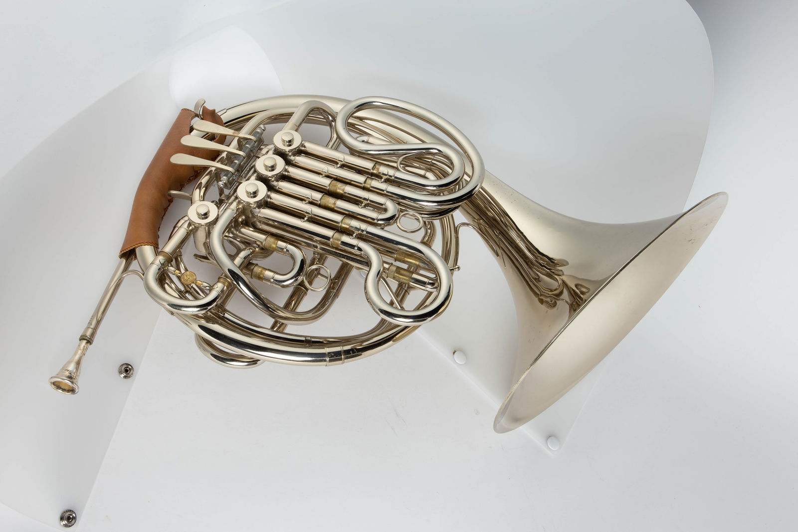 Holton Farkas Model H-177 Double French Horn. (1 of 7)