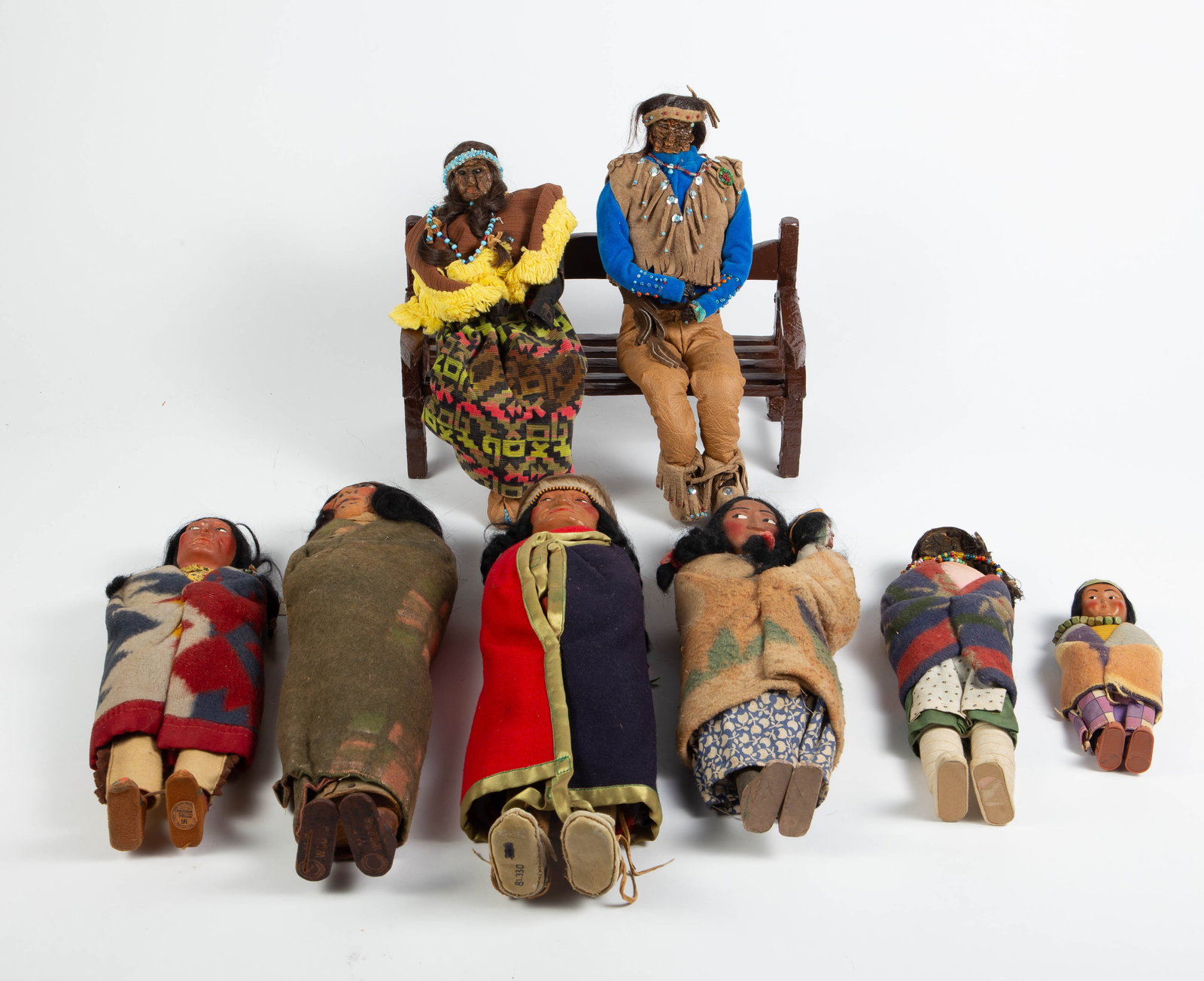 8 Native American Skookum Dolls Inc. Couple, Baby. (1 of 9)