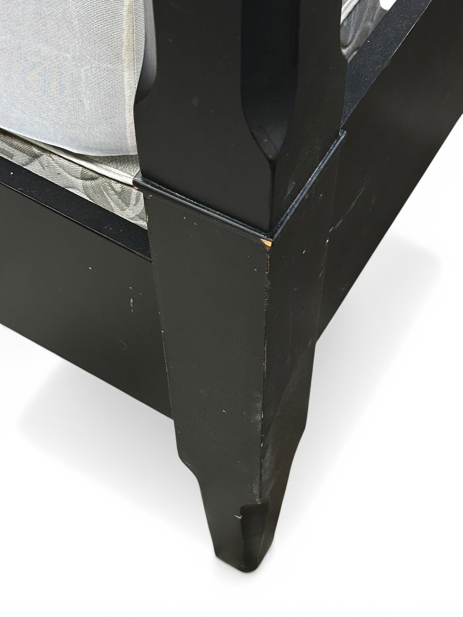 Ebonized Queen Size Canopy Bed. - 7