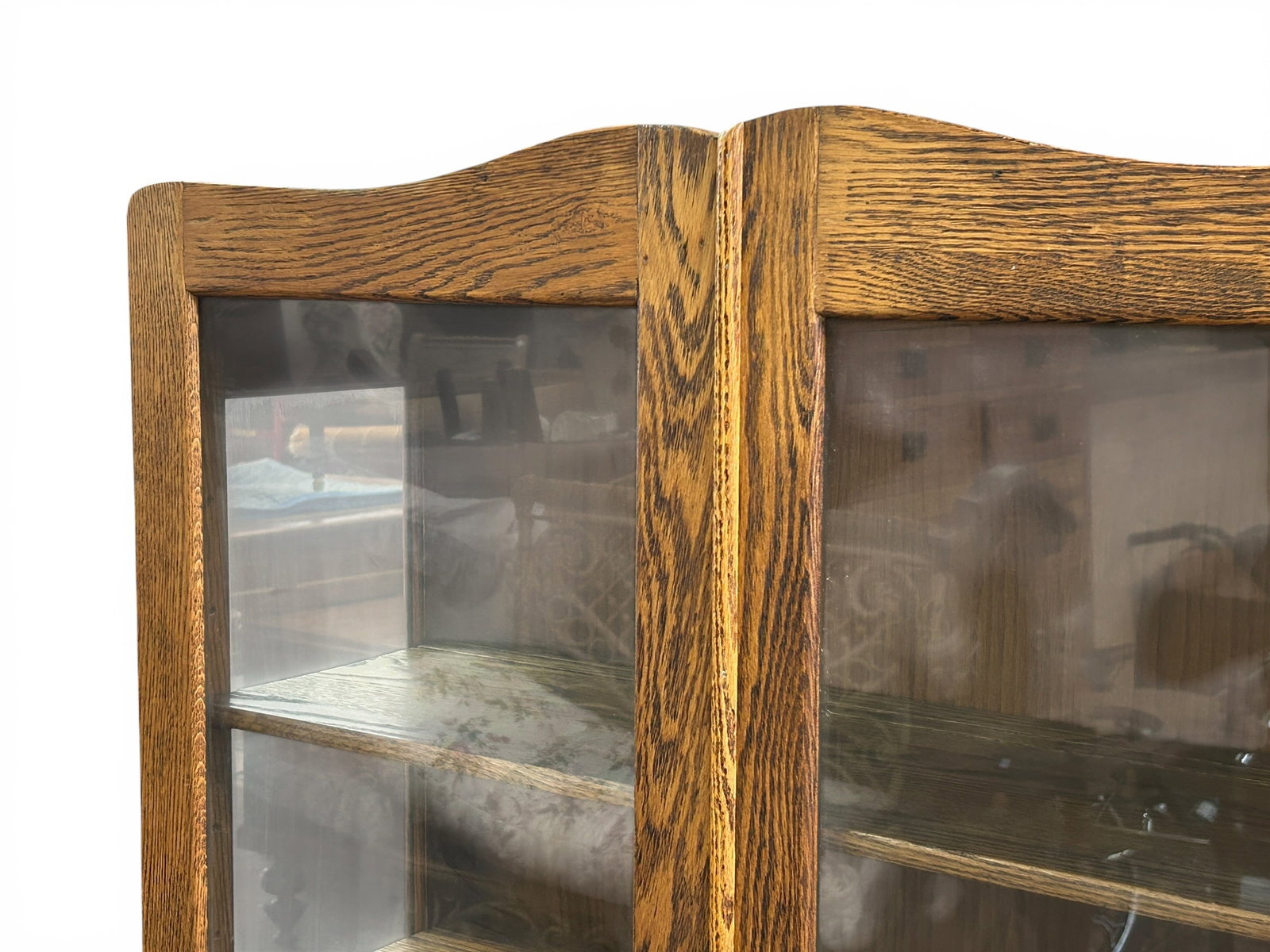 Oak Display Cabinet. - 4
